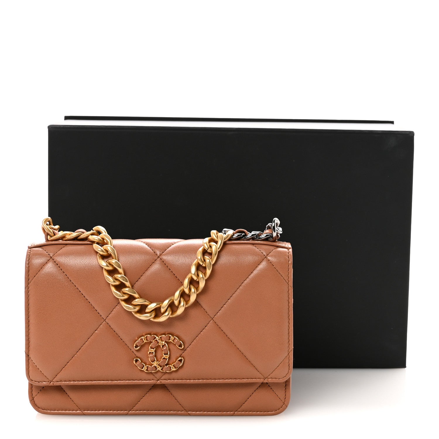 Lambskin Quilted CHNL 19 Wallet On Chain WOC Brown