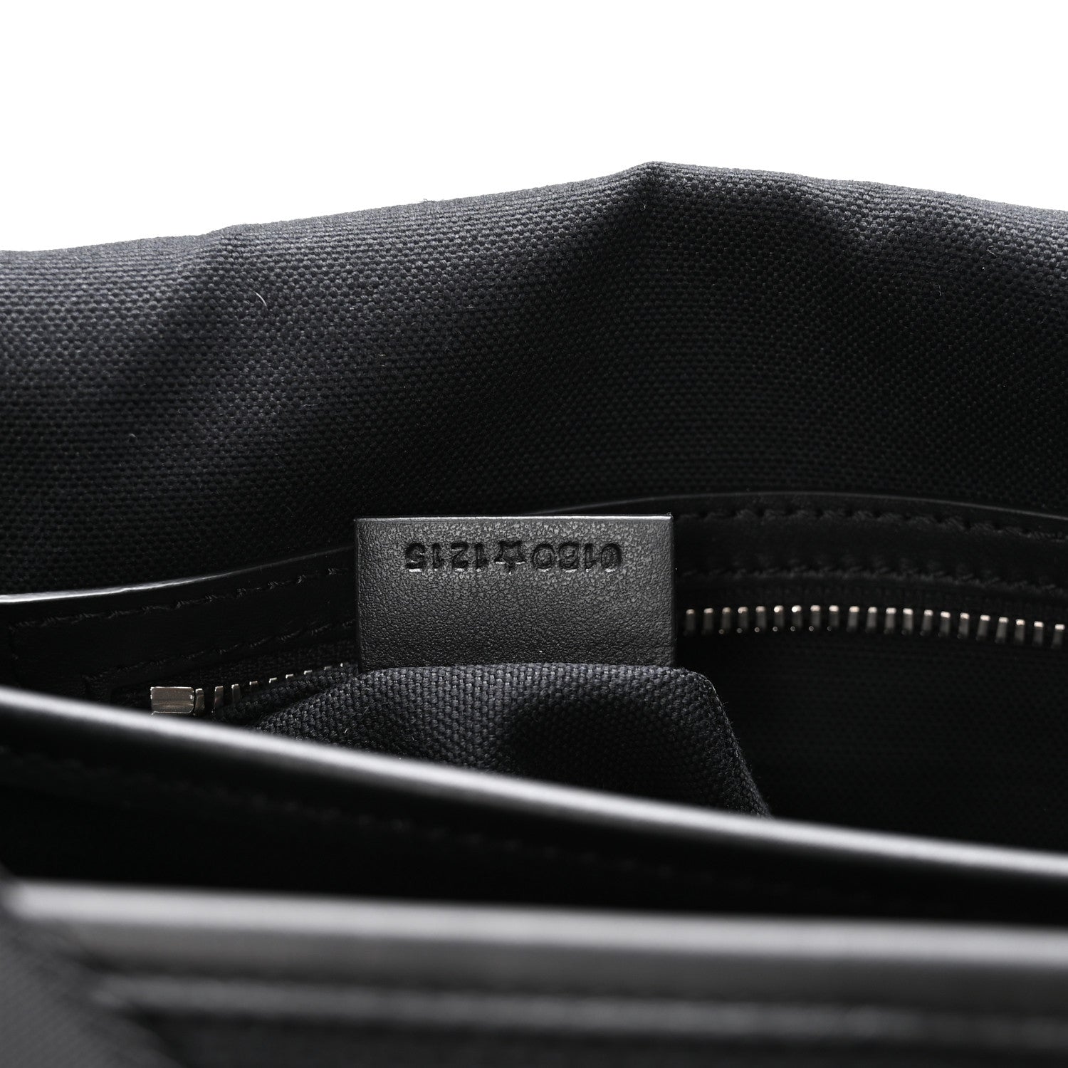 Canvas Embroidered Medium Jett Messenger Black White