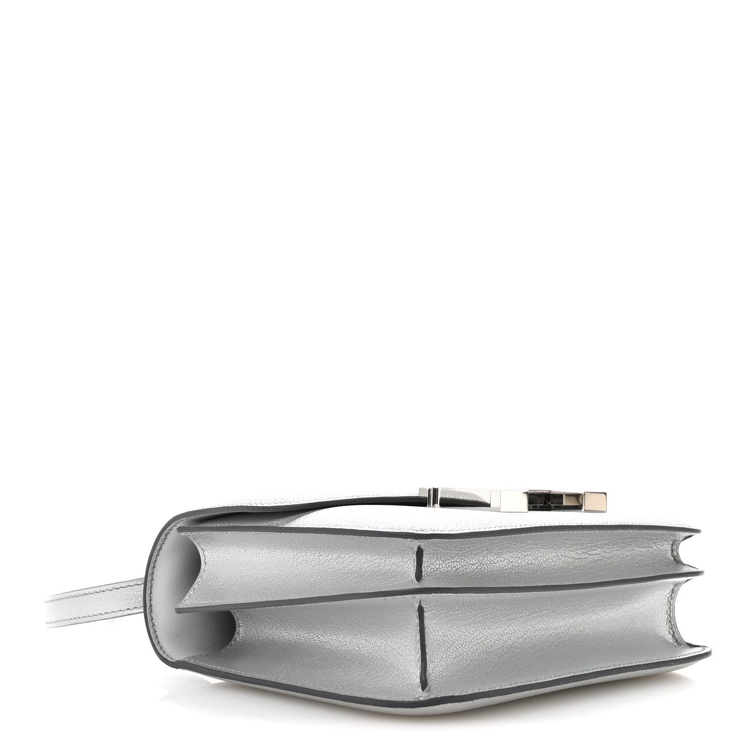 Metallic Chevre Chamkilight Constance 18 Argent