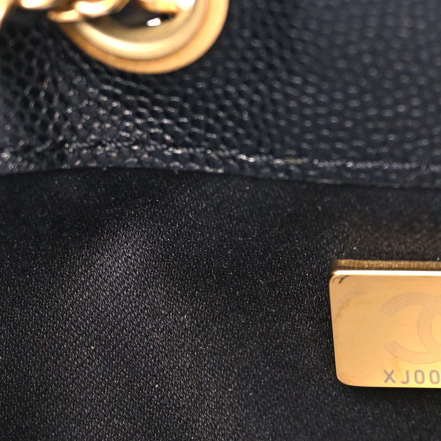 Caviar Quilted Small CHNL 25 Handbag Black