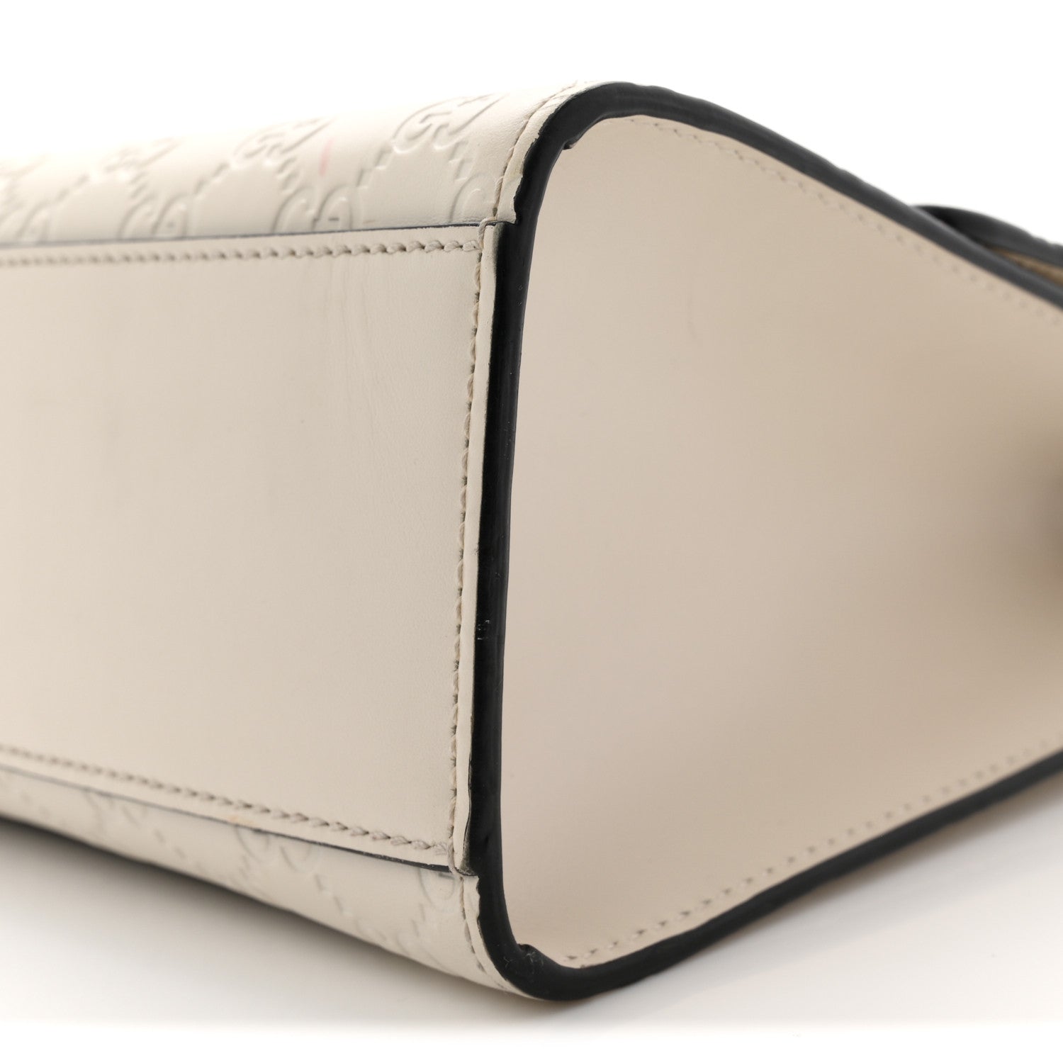 GCCIssima Medium Padlock Shoulder Bag Black Mystic White