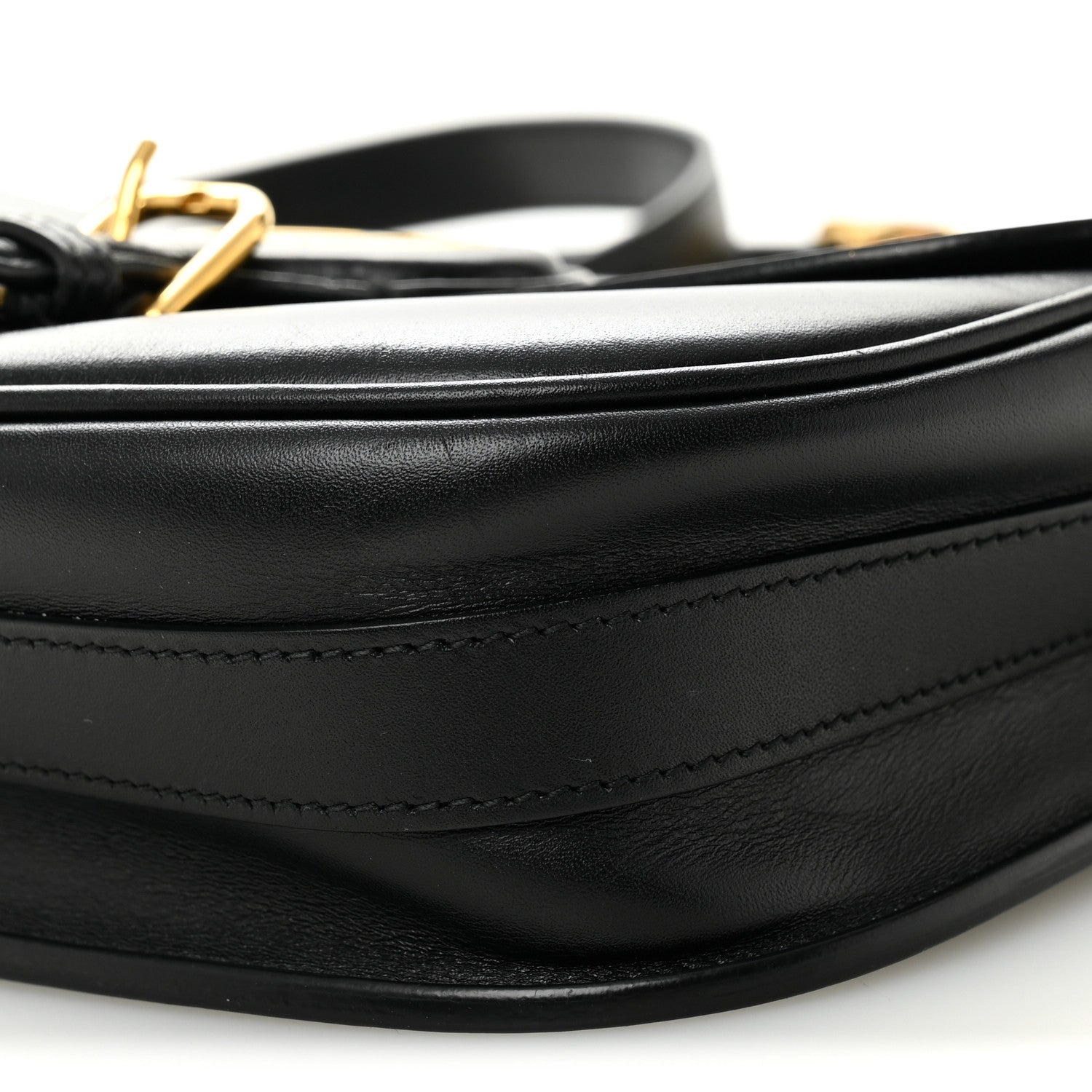 Box Calfskin Medium Bobby Flap Black