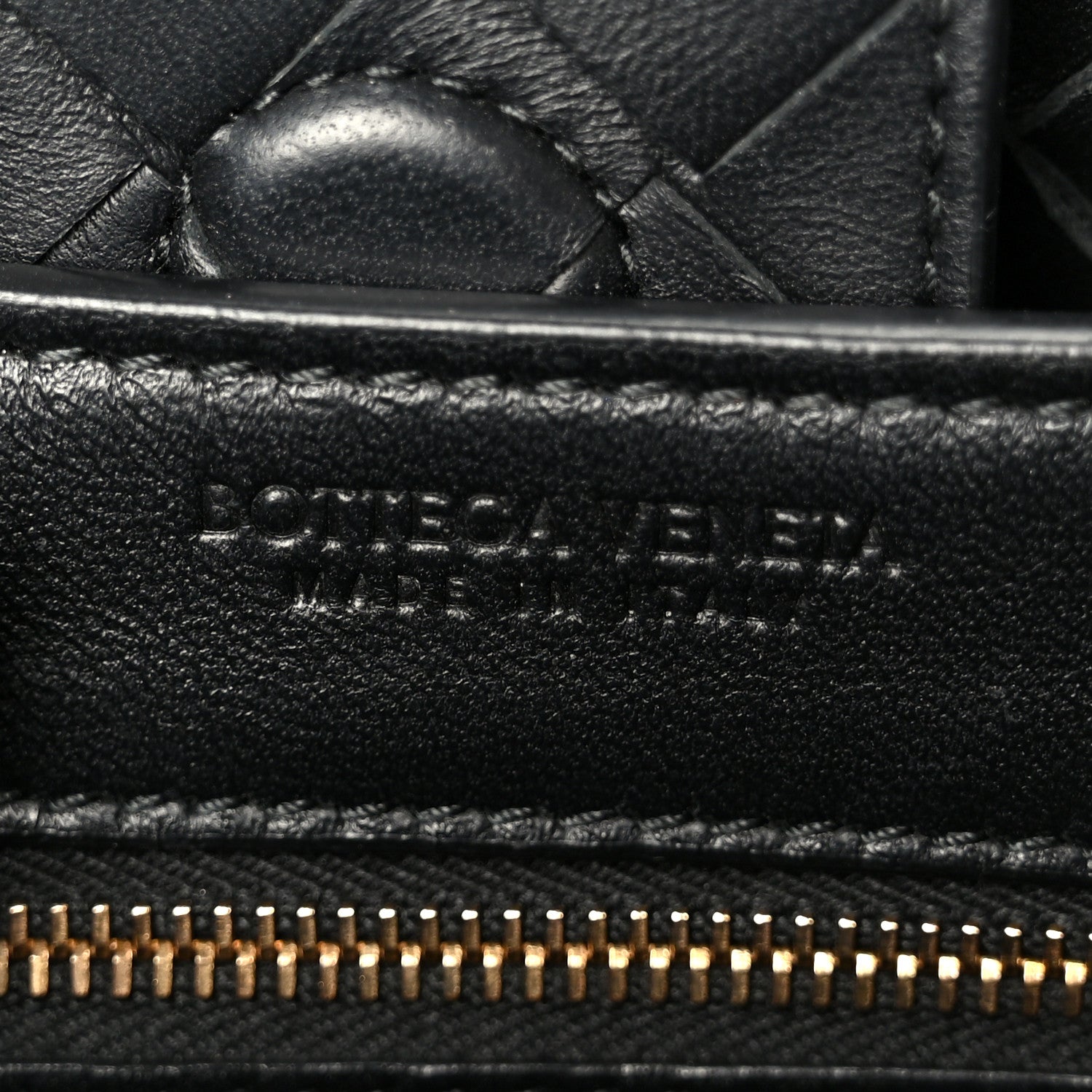 Nappa Intrecciato Small Andiamo Shoulder Bag Black
