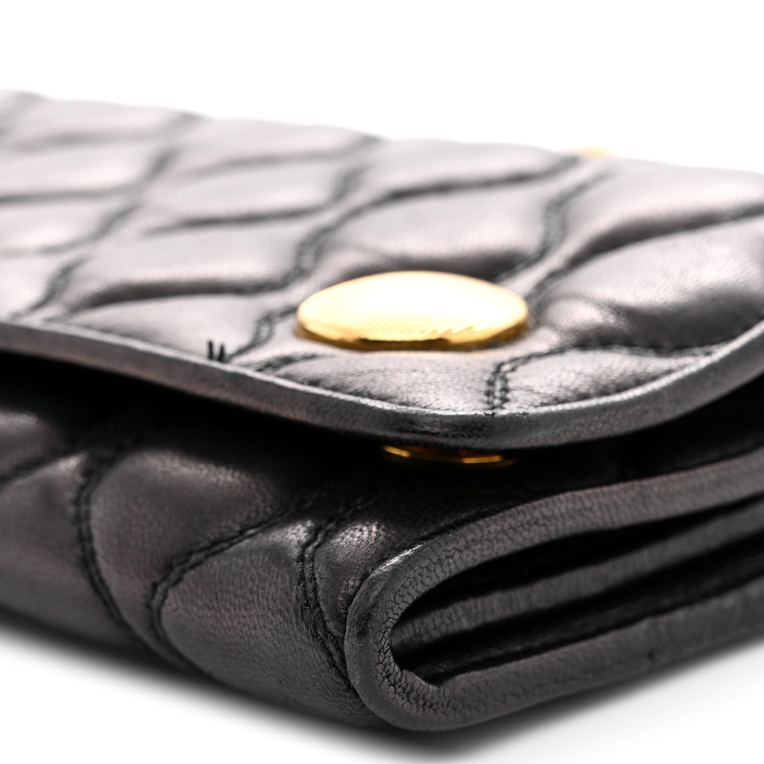 Nappa Padded Wallet On Chain Black
