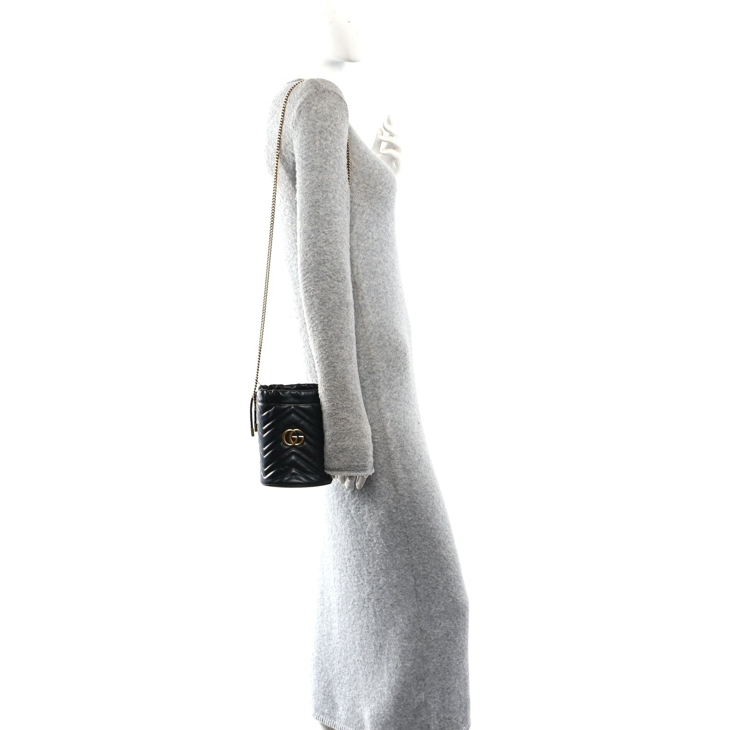 Calfskin Matelasse Mini GG Marmont 2.0 Bucket Bag Black
