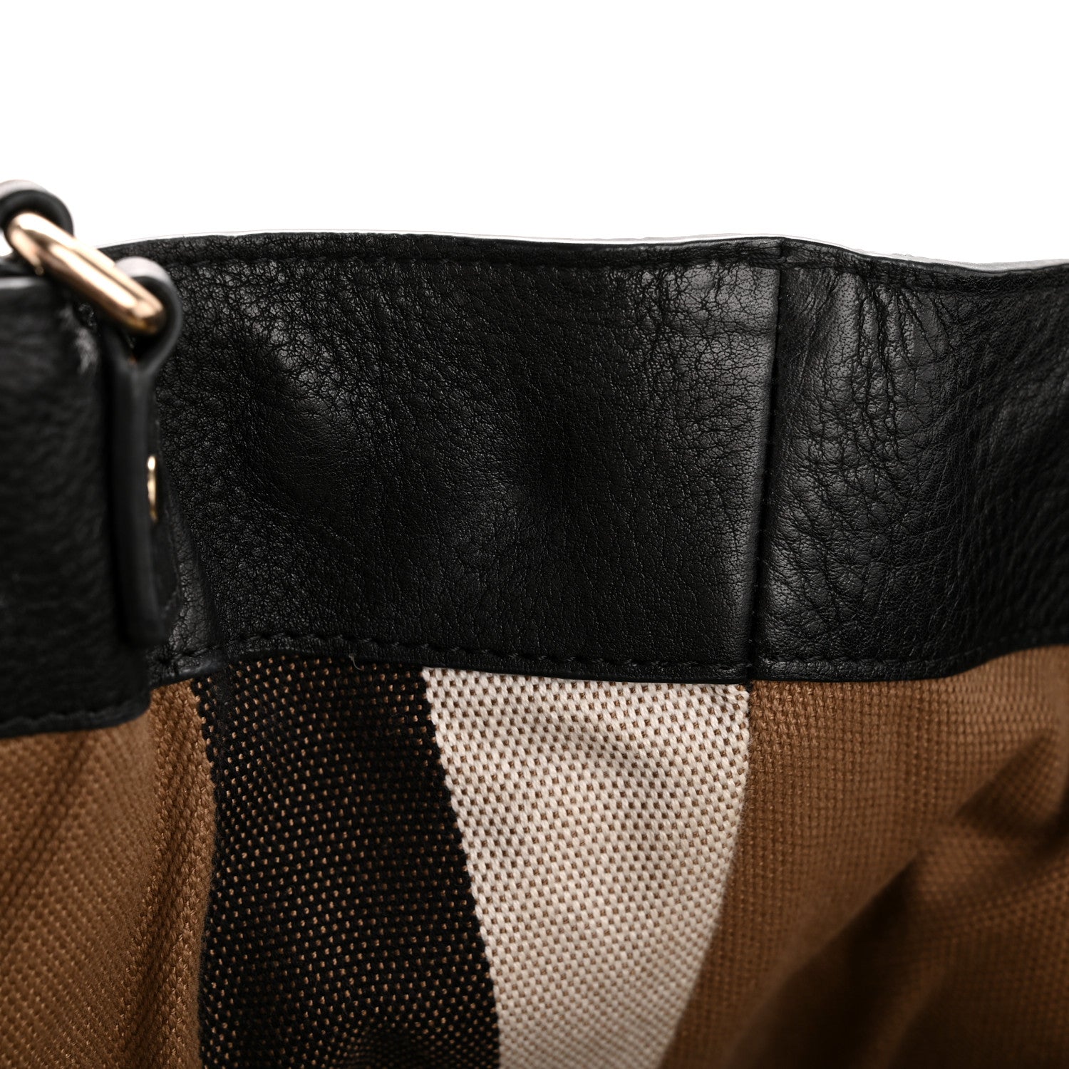 Grainy Calfskin House Check Medium Maidstone Black