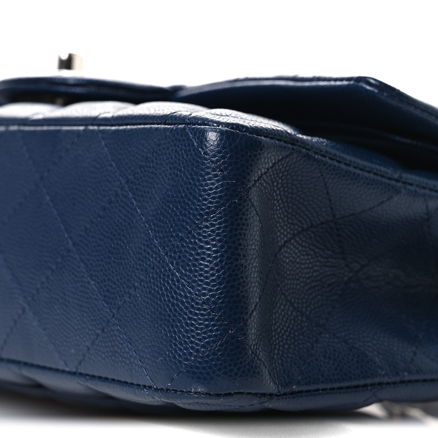 Caviar Quilted Medium Double Flap Navy