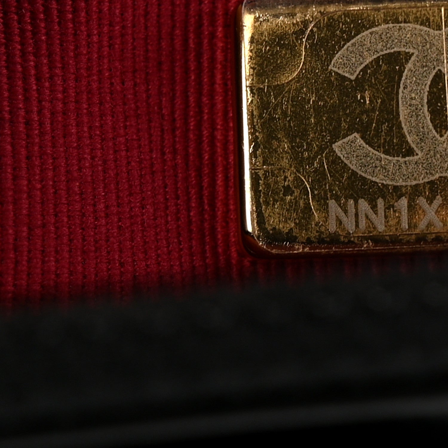 Lambskin Quilted CHNL 19 Wallet On Chain WOC Black