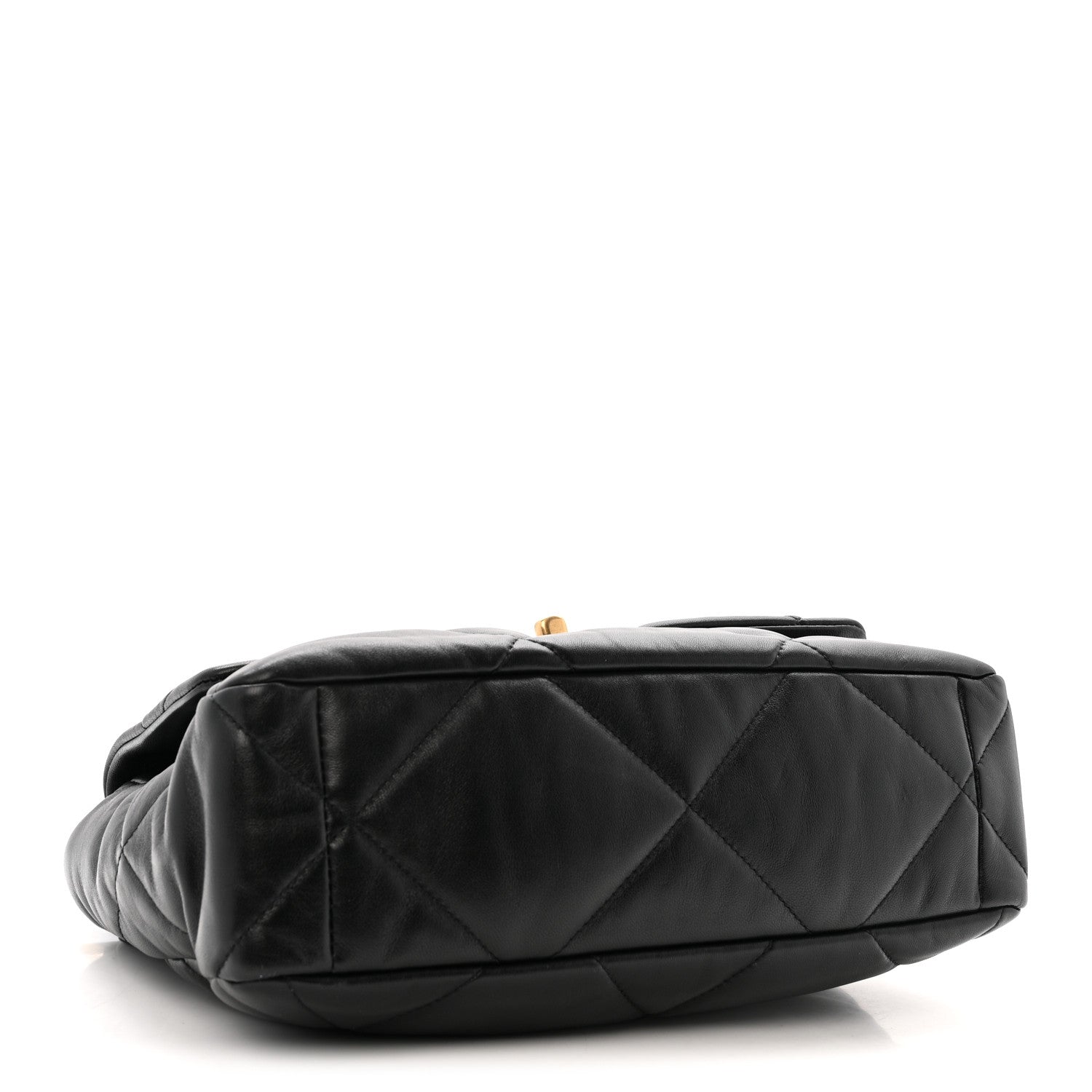 Lambskin Quilted Large CHNL 19 Flap Black