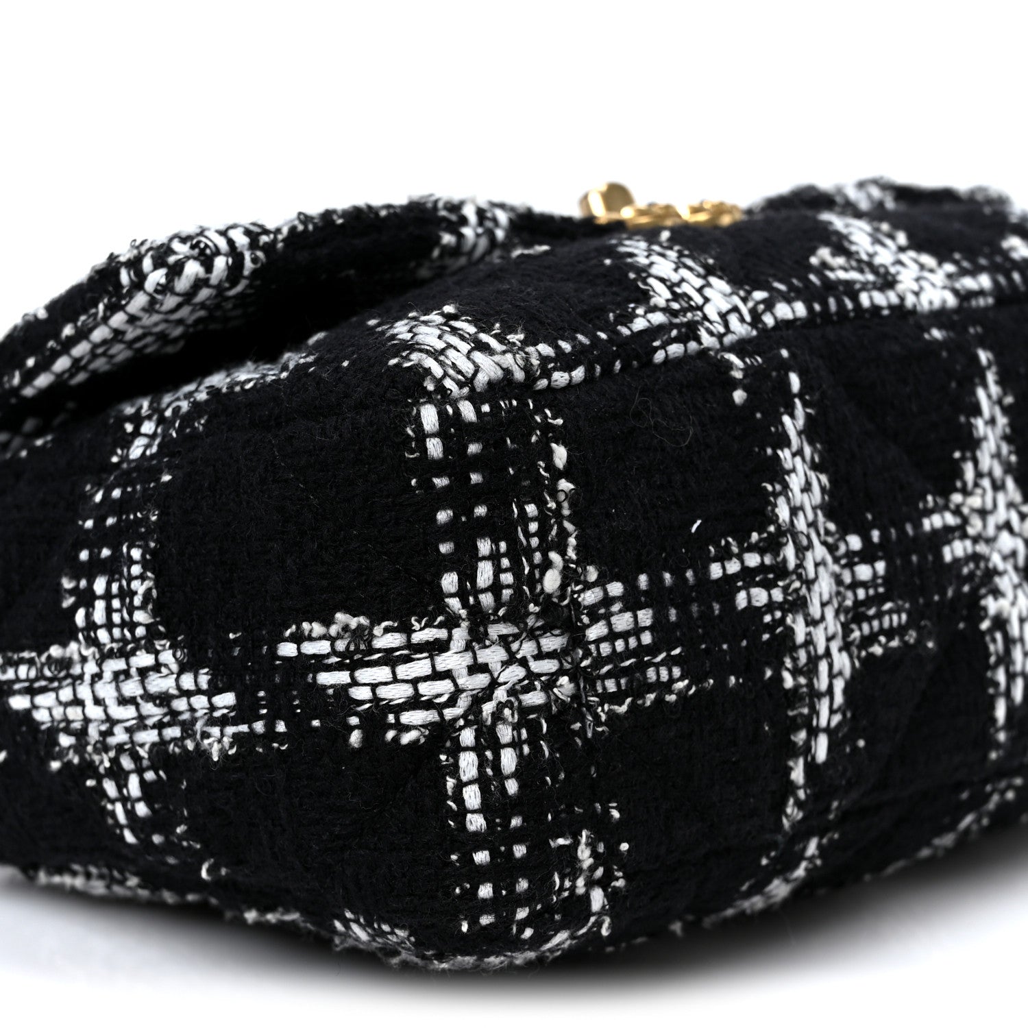 Tweed Quilted Medium CHNL 19 Flap Black White
