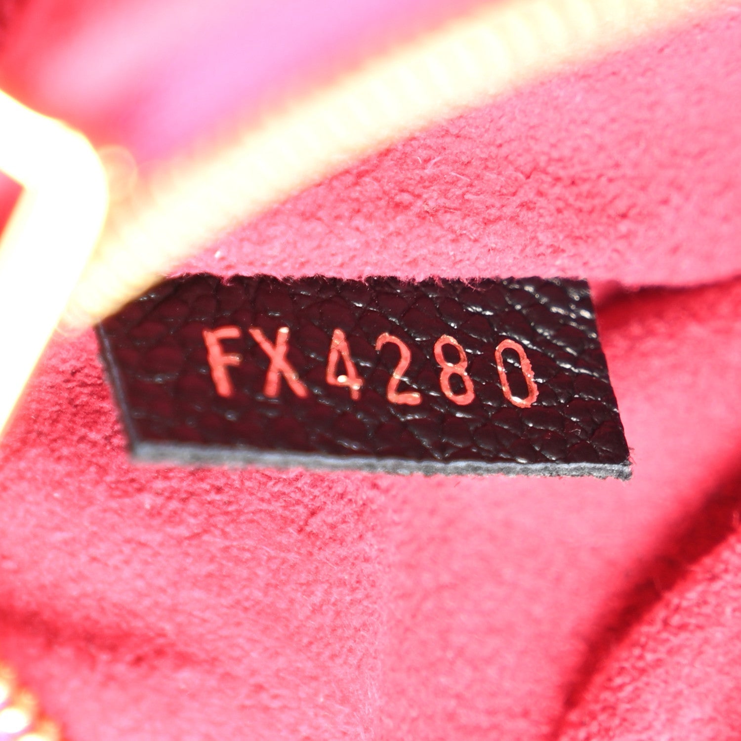 Calfskin Monogram Teddy Onthego GM Black