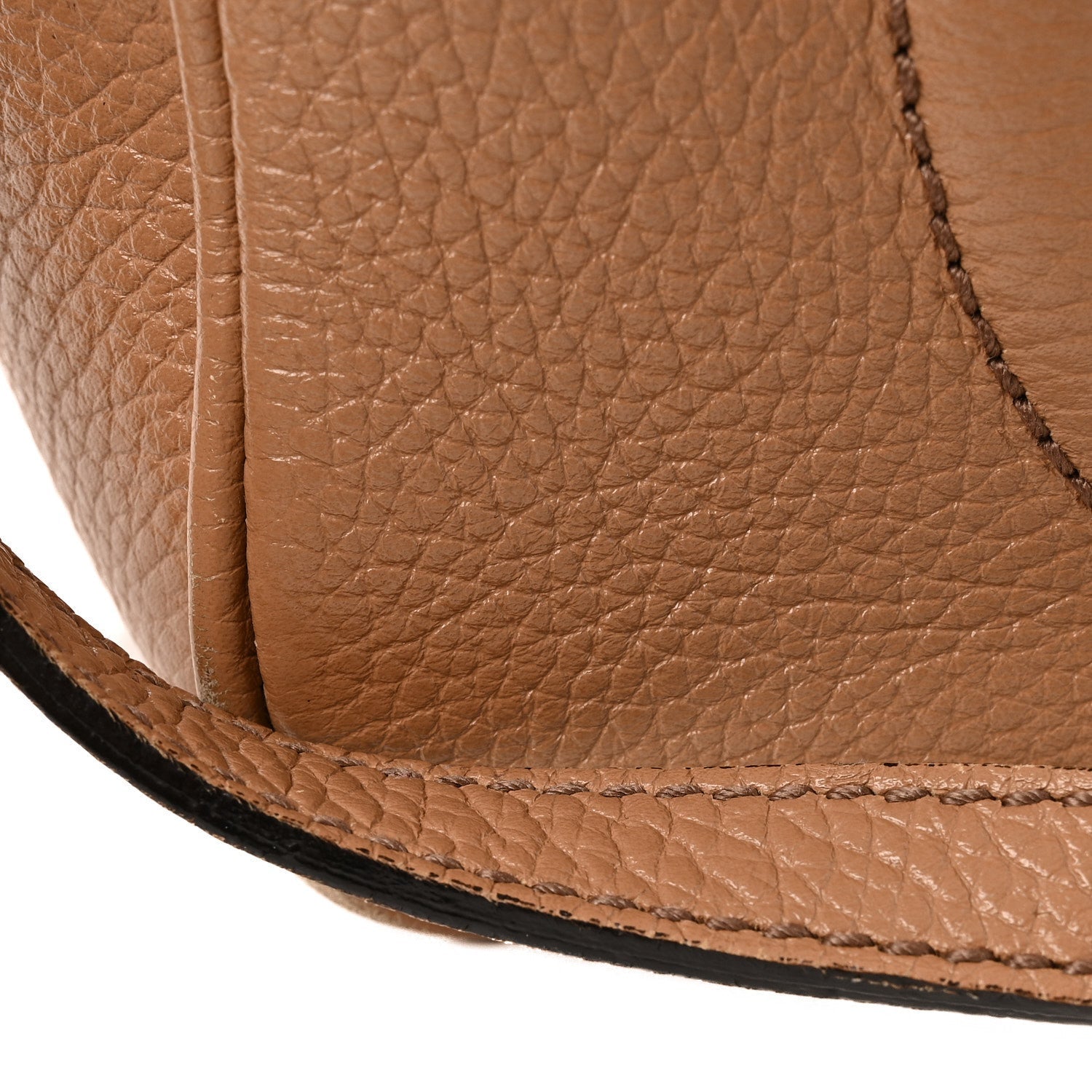 Pebbled Calfskin Small Soho Disco Bag Camelia