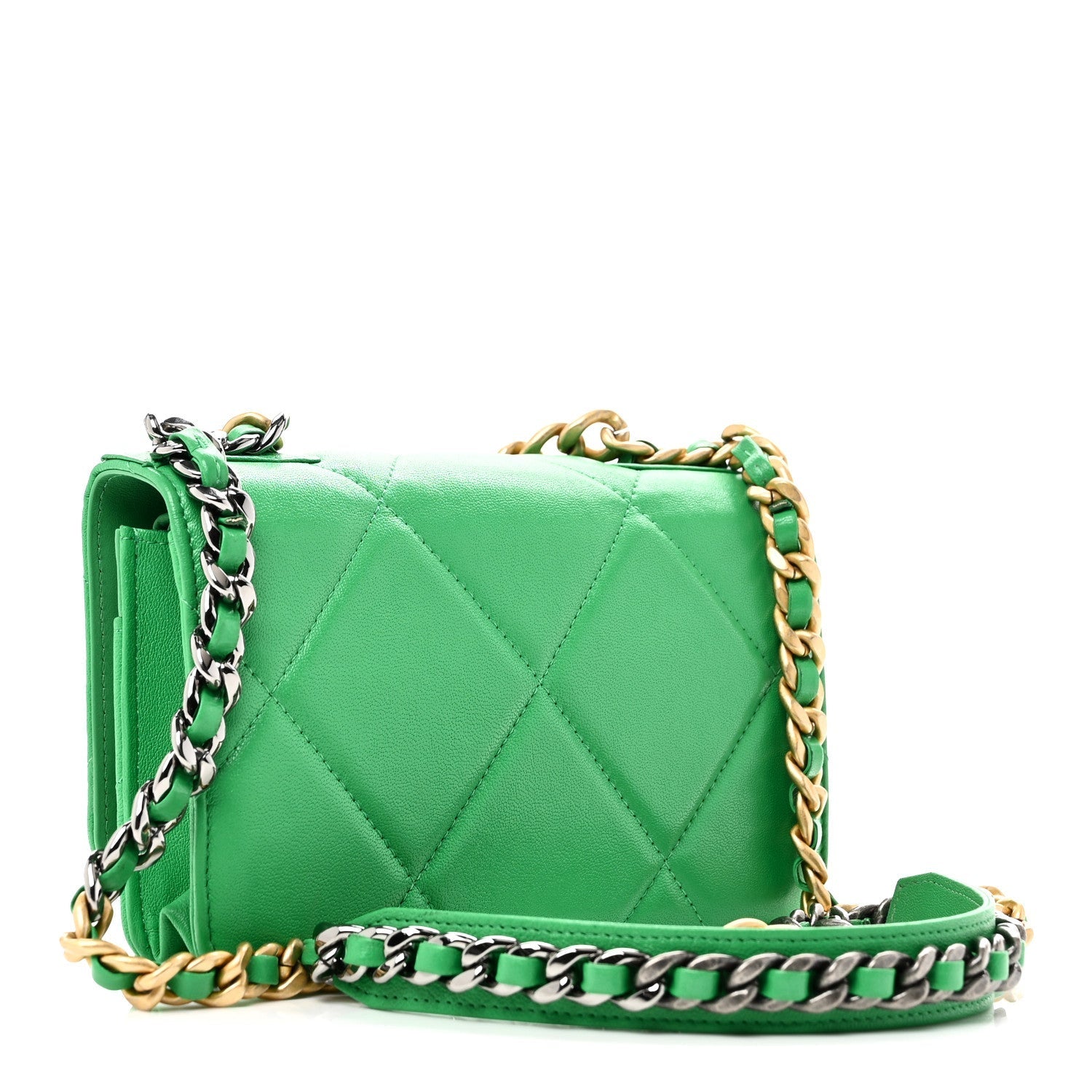 Shiny Goatskin Quilted CHNL 19 Wallet On Chain WOC Green