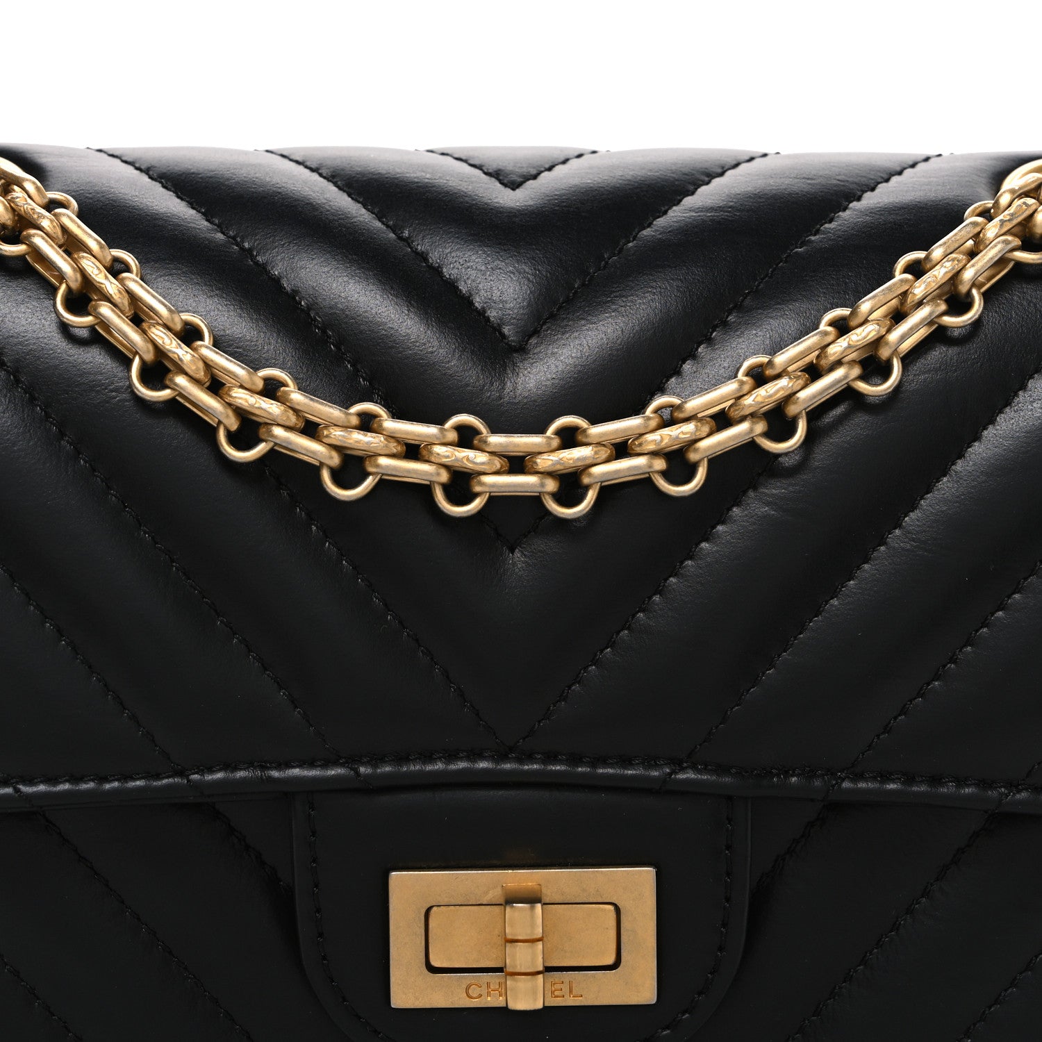 Aged Calfskin Chevron Quilted 2.55 Reissue Mini Flap Black