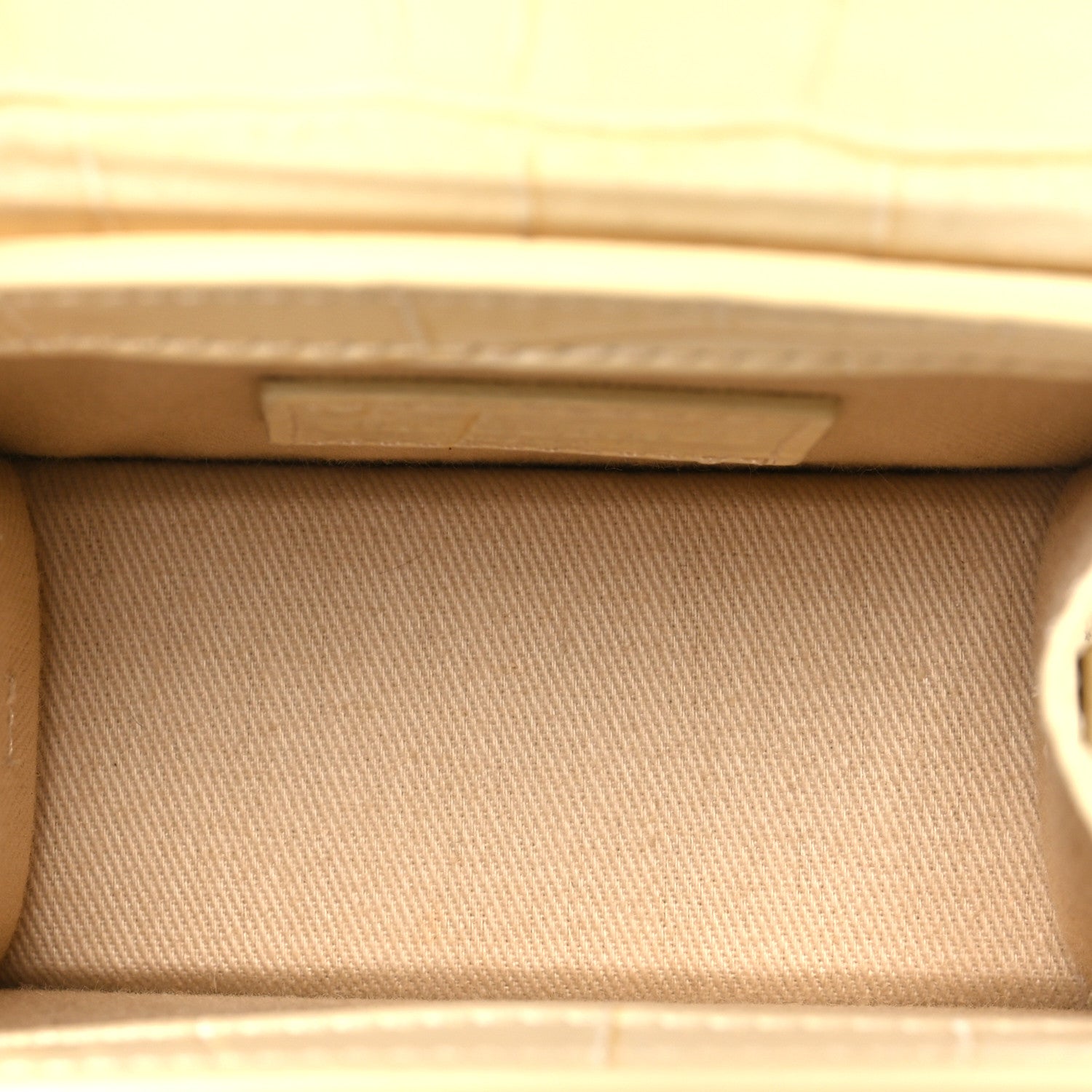 Calfskin Crocodile Embossed Le Chiquito Beige