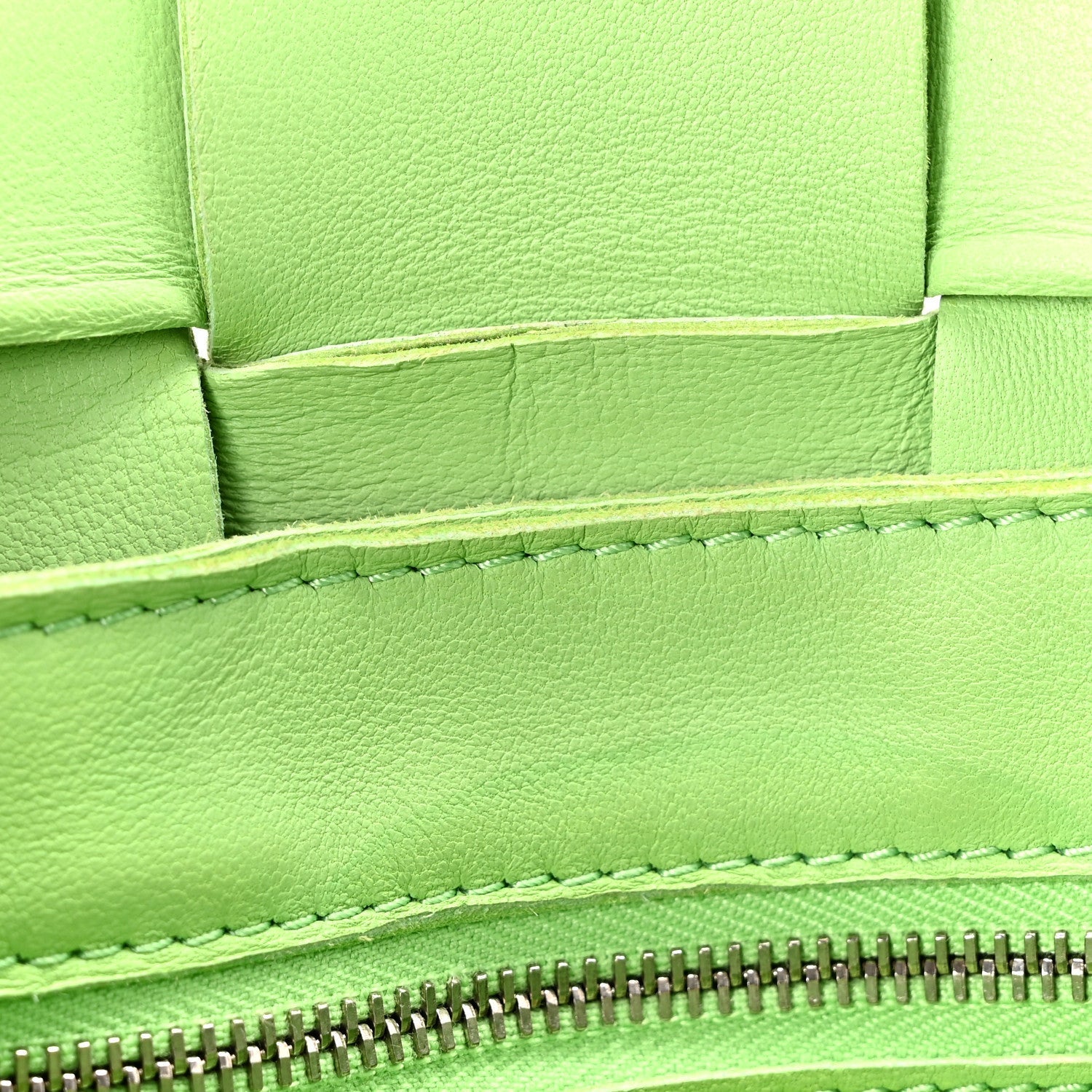 Lambskin Maxi Intrecciato Cassette Crossbody Bag Pistachio