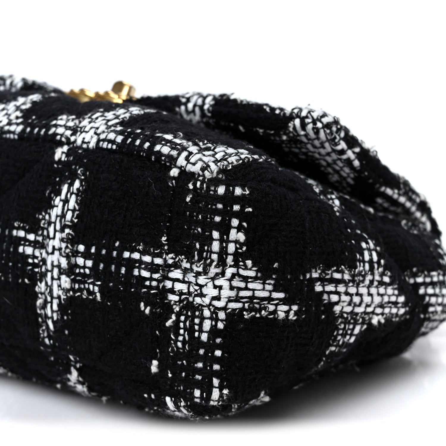 Tweed Quilted Medium CHNL 19 Flap Black White
