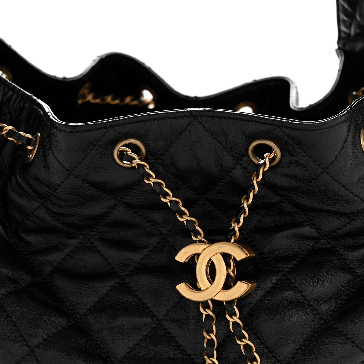 Shiny Crumpled Calfskin Quilted Medium CHNL 25 Handbag Black