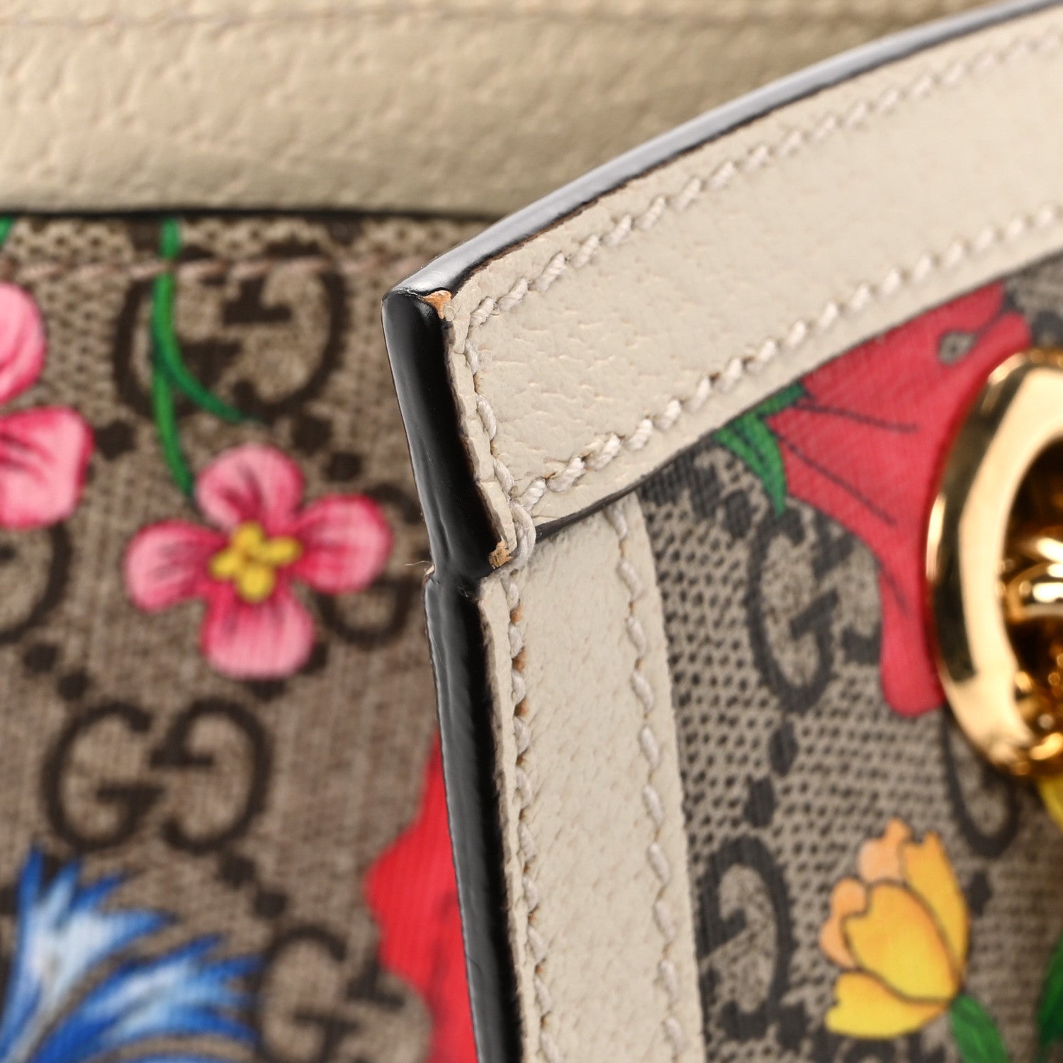GG Supreme Monogram Flora Textured Calfskin Small Padlock Tote Beige Ebony Multicolor Mystic White