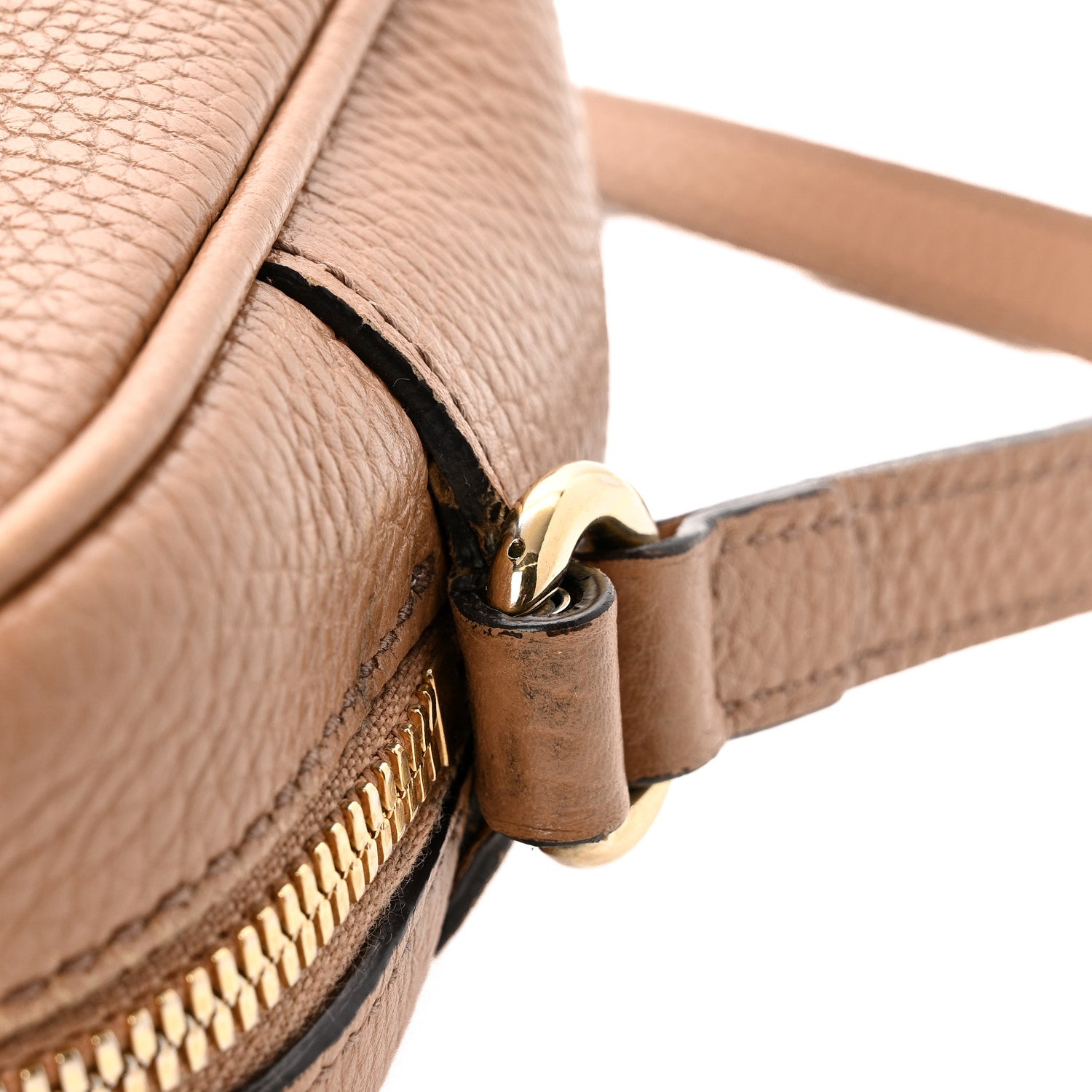 Pebbled Calfskin Small Soho Disco Bag Camelia