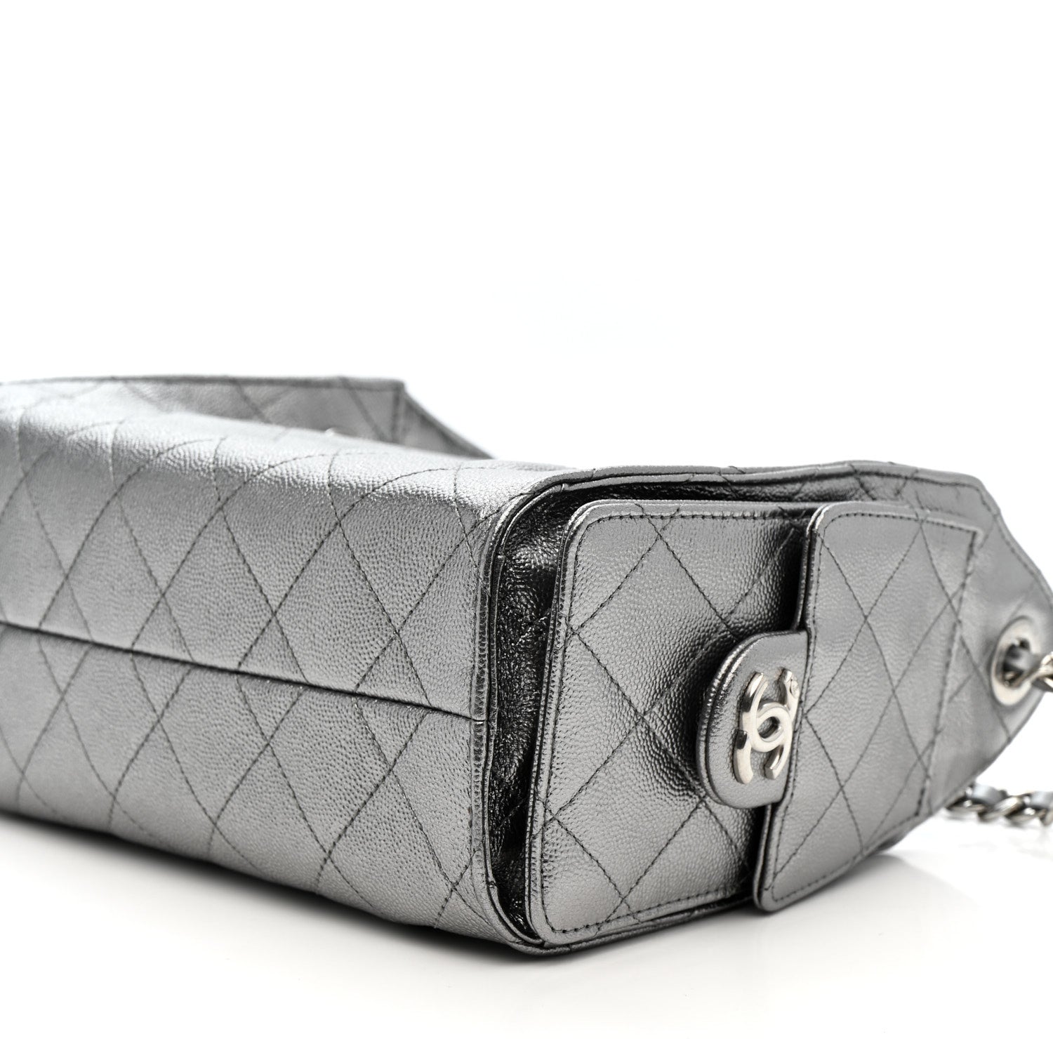 Metallic Caviar Quilted Mini CHNL 25 Handbag Anthracite