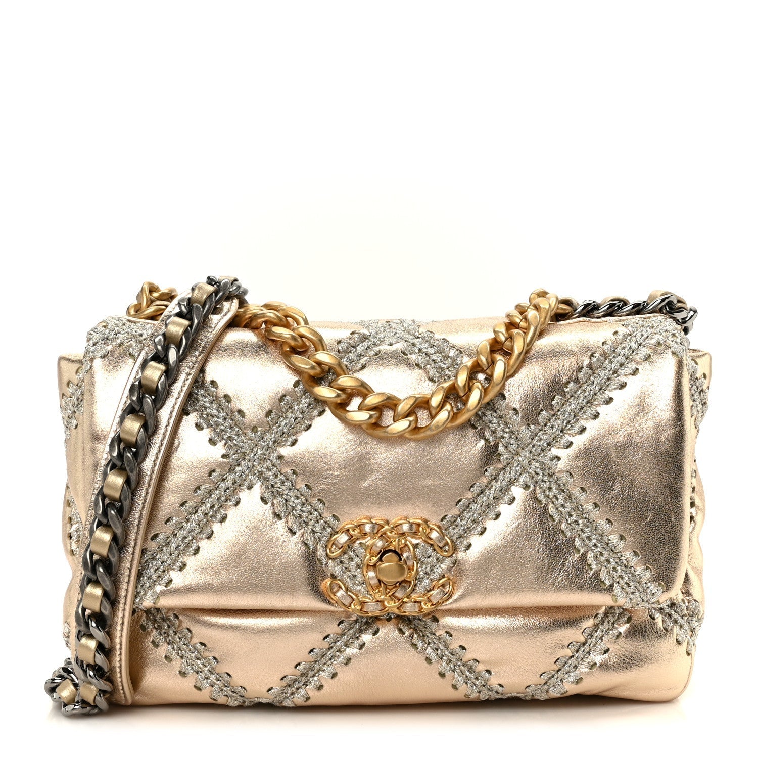 Metallic Calfskin Crochet Medium CHNL 19 Flap Gold