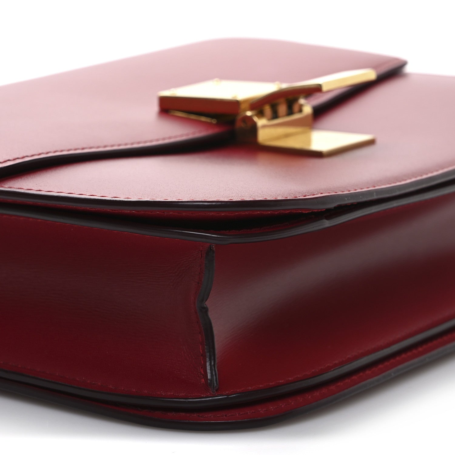 Smooth Calfskin Medium Classic Box Flap Bag Red