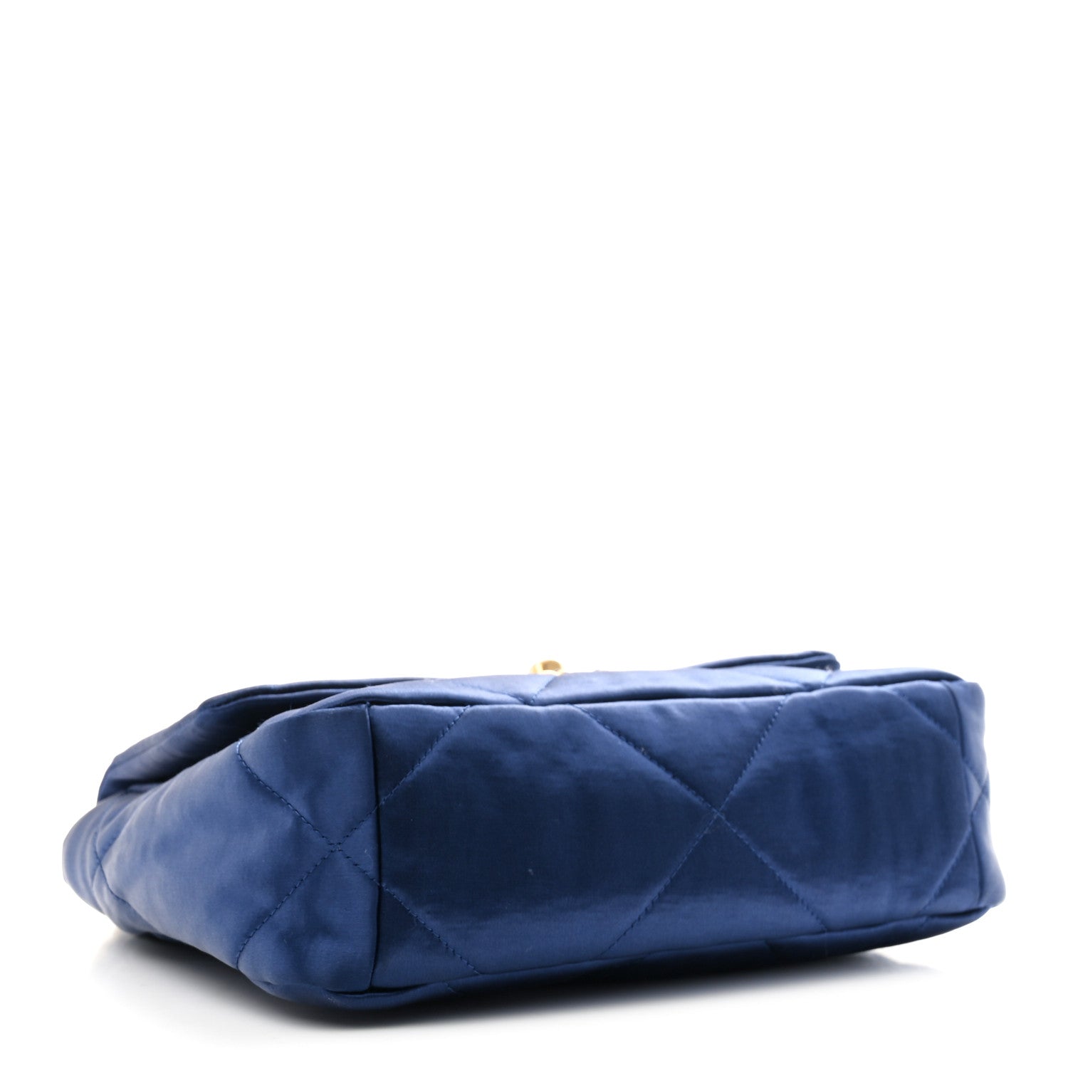 Satin Quilted Medium CHNL 19 Flap Blue