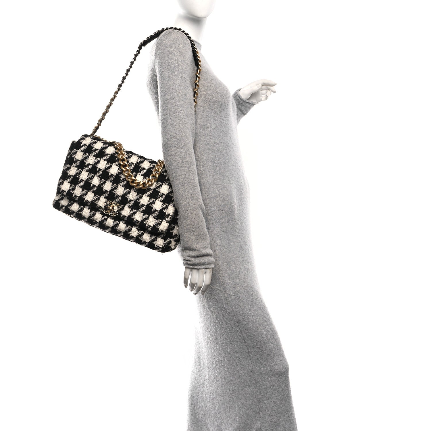 Tweed Quilted Maxi CHNL 19 Flap Black Ecru White