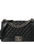 Caviar Quilted Medium Boy Flap Black