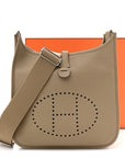Taurillon Clemence Evelyne III PM Beige Marfa