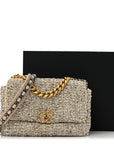 Tweed Quilted Medium CHNL 19 Flap Ecru Black