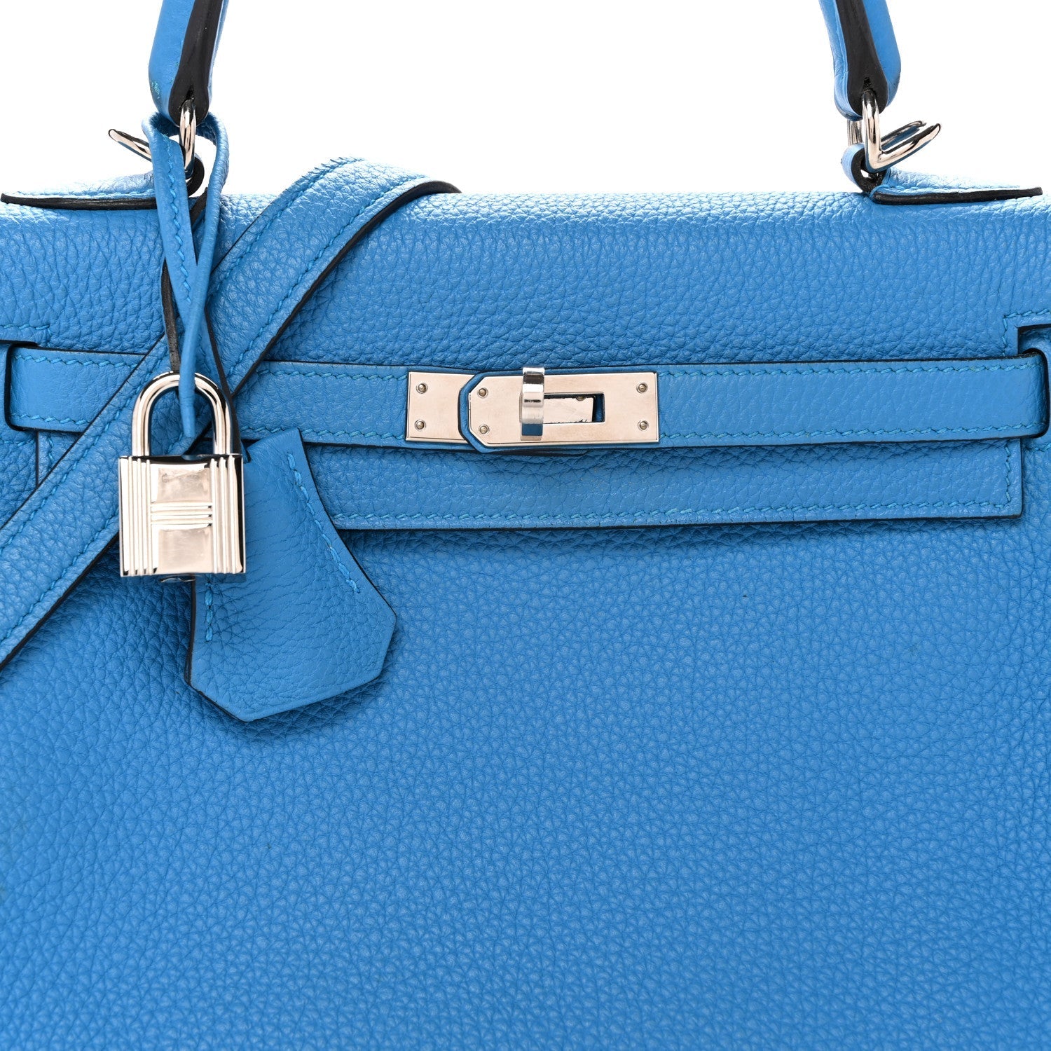 Togo Kelly Retourne 25 Bleu Frida
