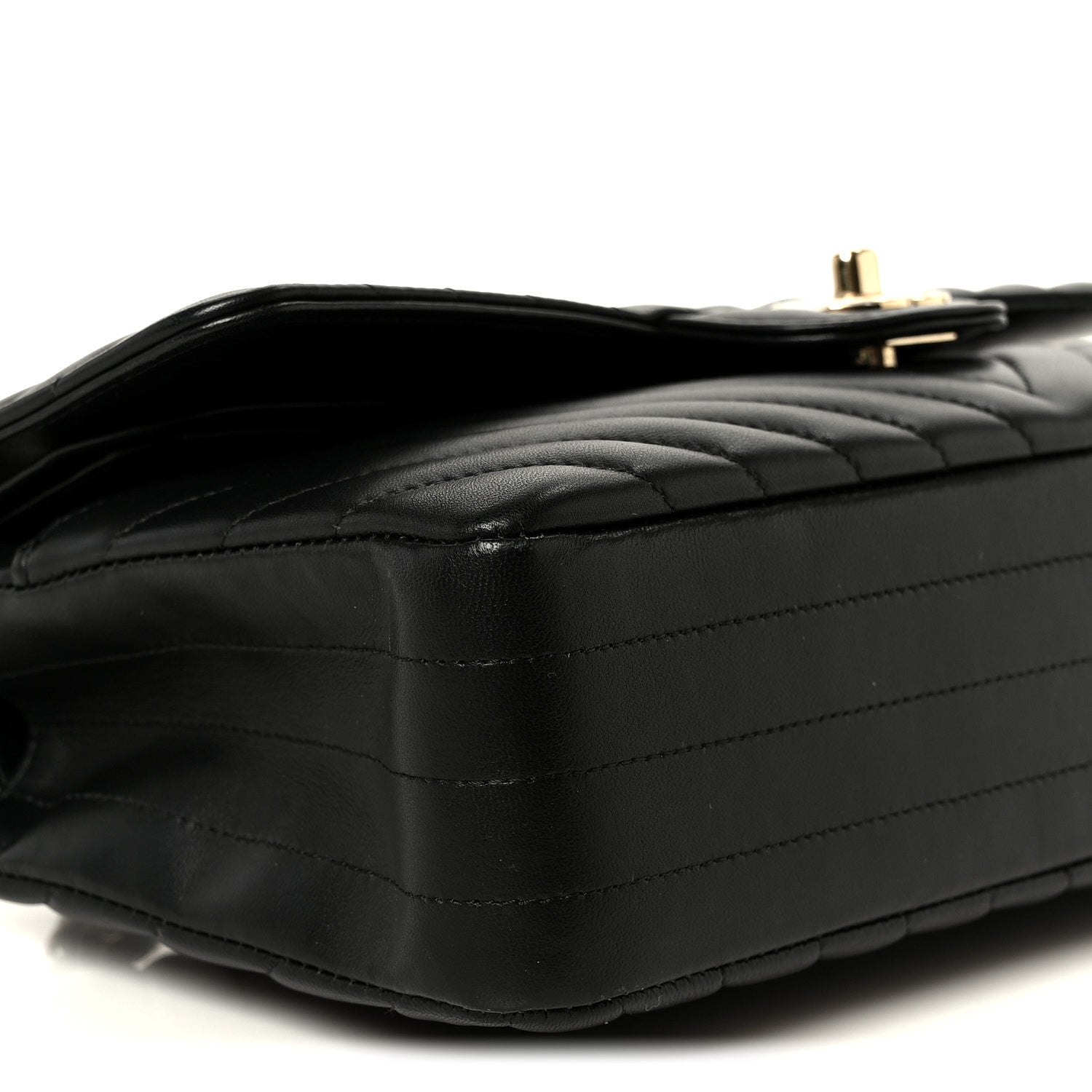 Lambskin Chevron Quilted Medium Double Flap Black