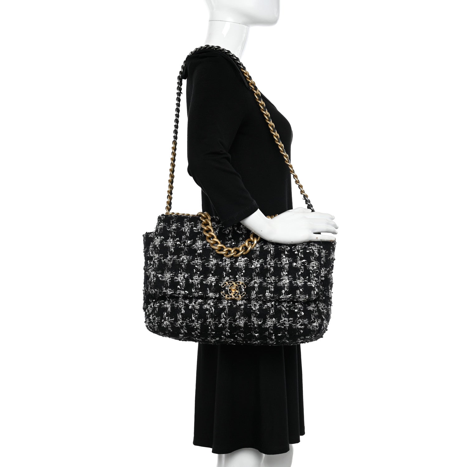 Tweed Quilted Maxi CHNL 19 Flap Black Silver Ecru