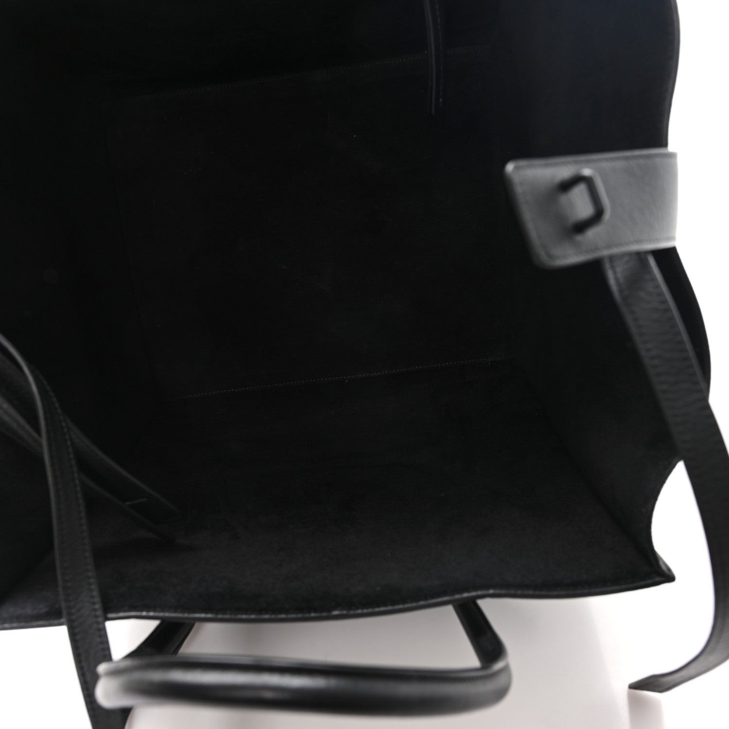 Grained Calfskin Medium Phantom Luggage Black