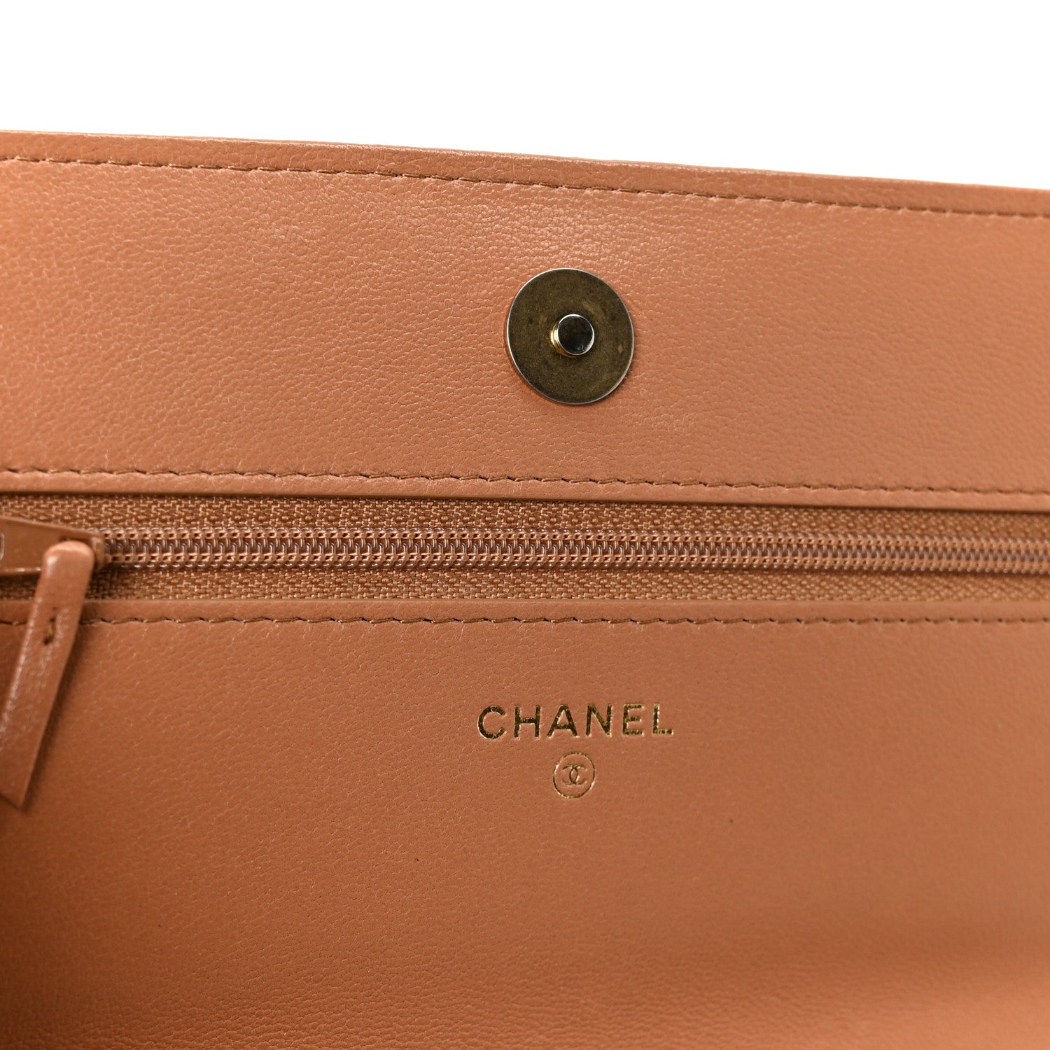 Lambskin Quilted CHNL 19 Wallet On Chain WOC Brown