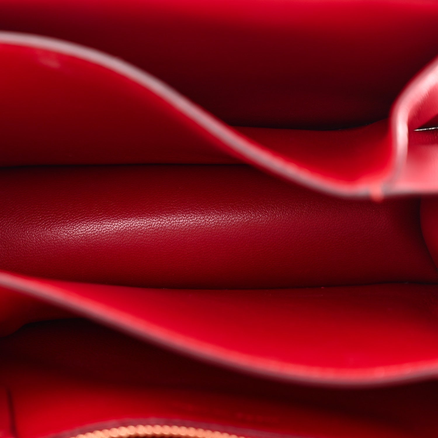 Box Calfskin Small Classic Box Flap Bag Red