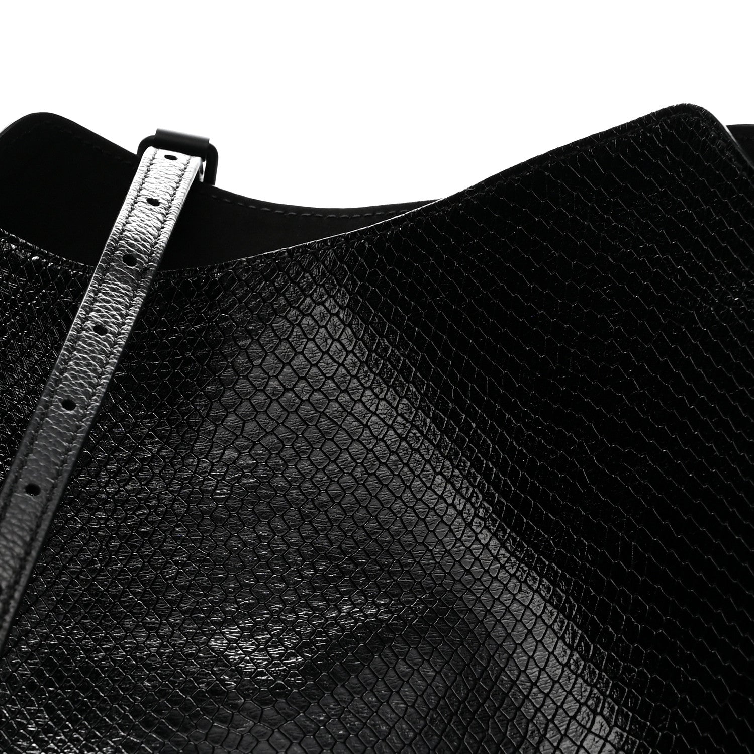 Extra Supple Calfskin Snakeskin Embossed Calfskin Small Tool 2.0 North-South Tote Black