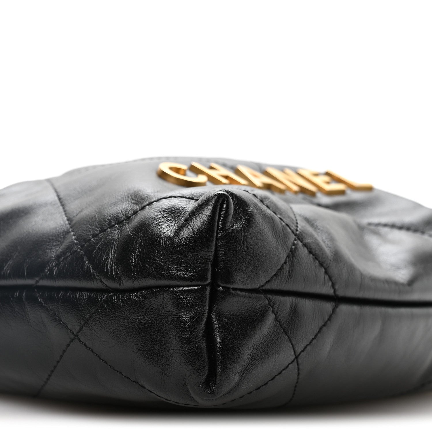 Shiny Calfskin Quilted Mini CHNL 22 Black