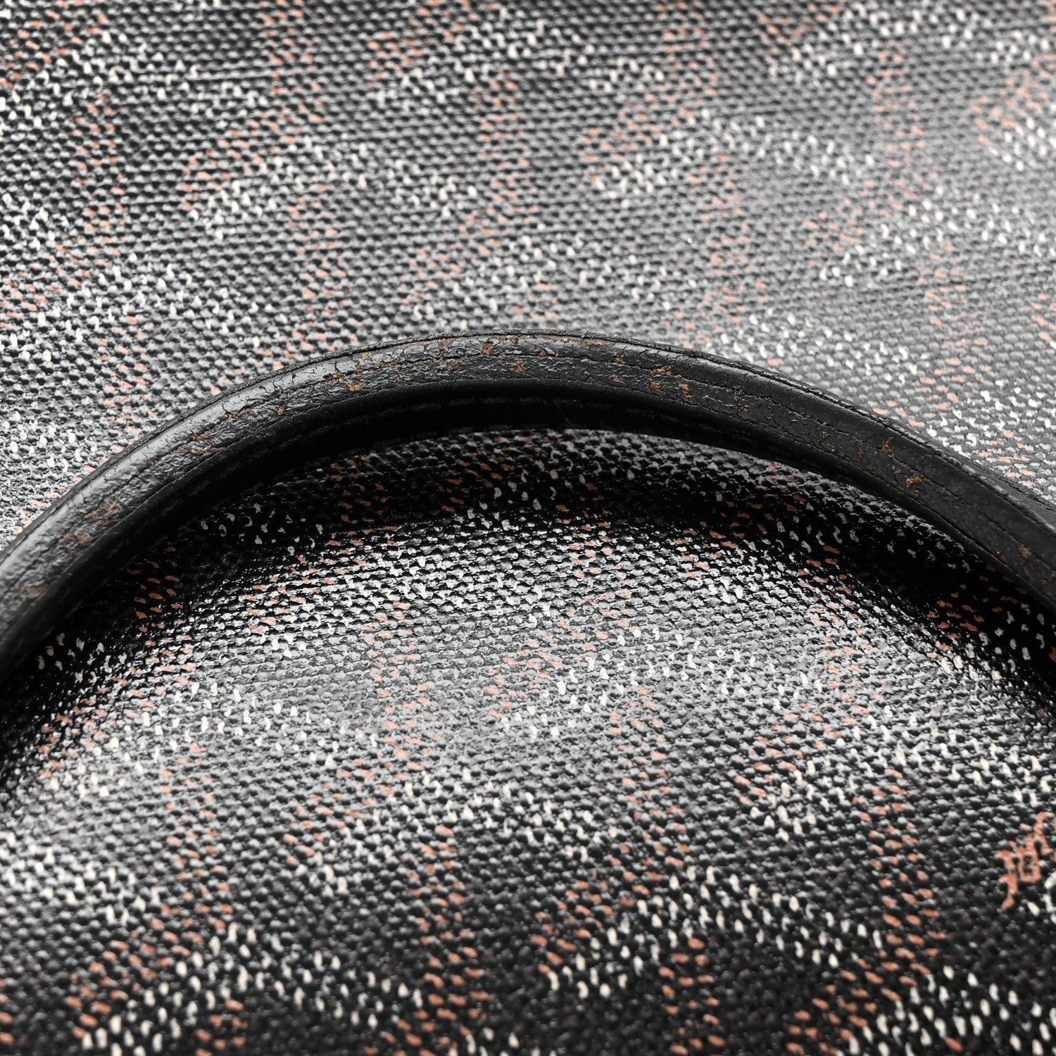 Goyardine Artois MM Black
