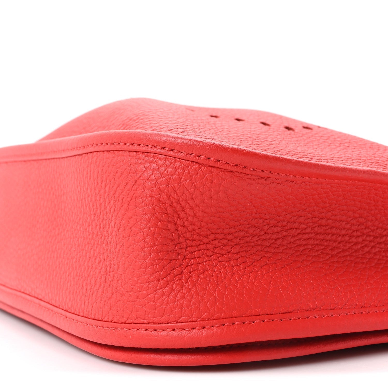 Taurillon Clemence EVELYNE III GM Rouge de Coeur