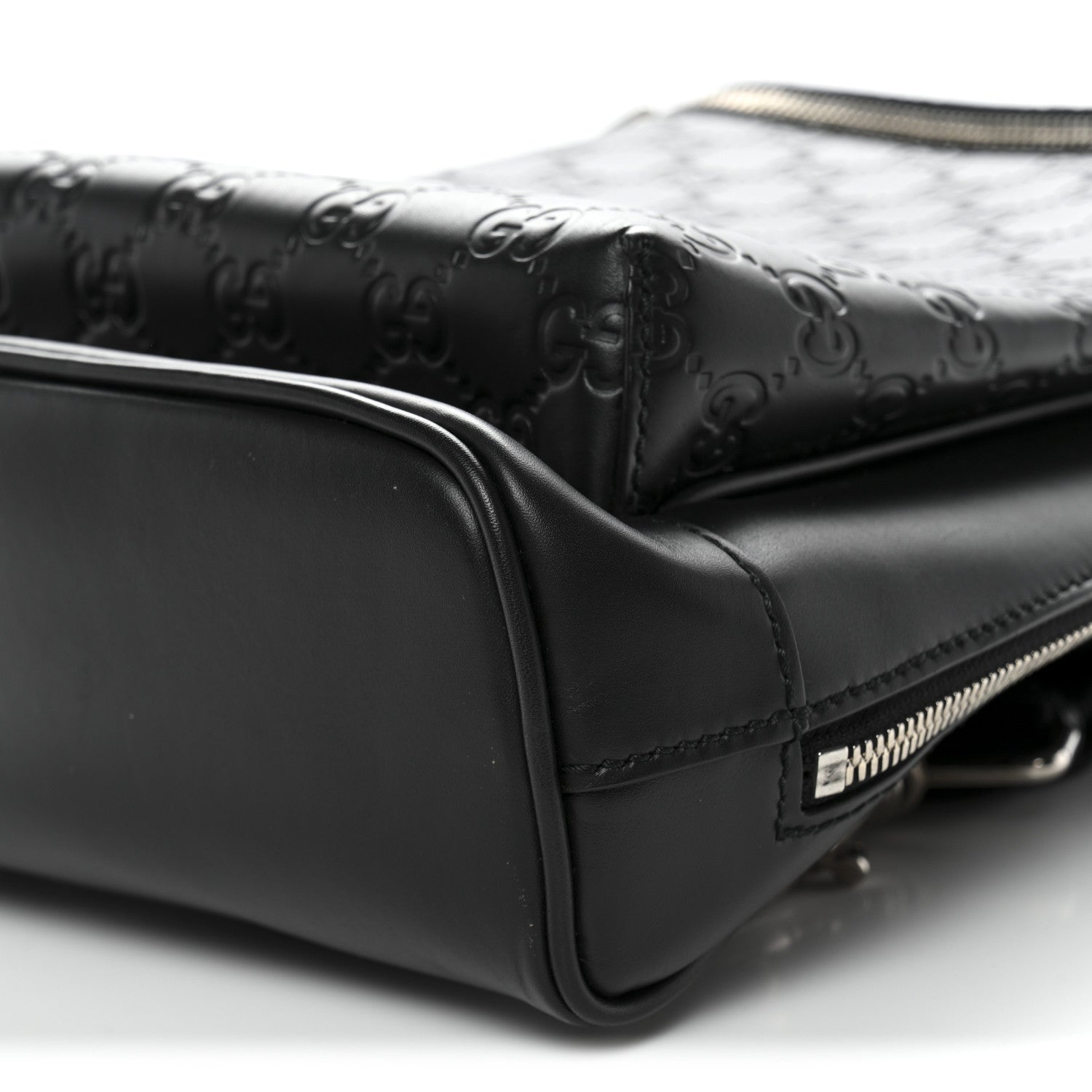 GCCIssima Sling Backpack Black