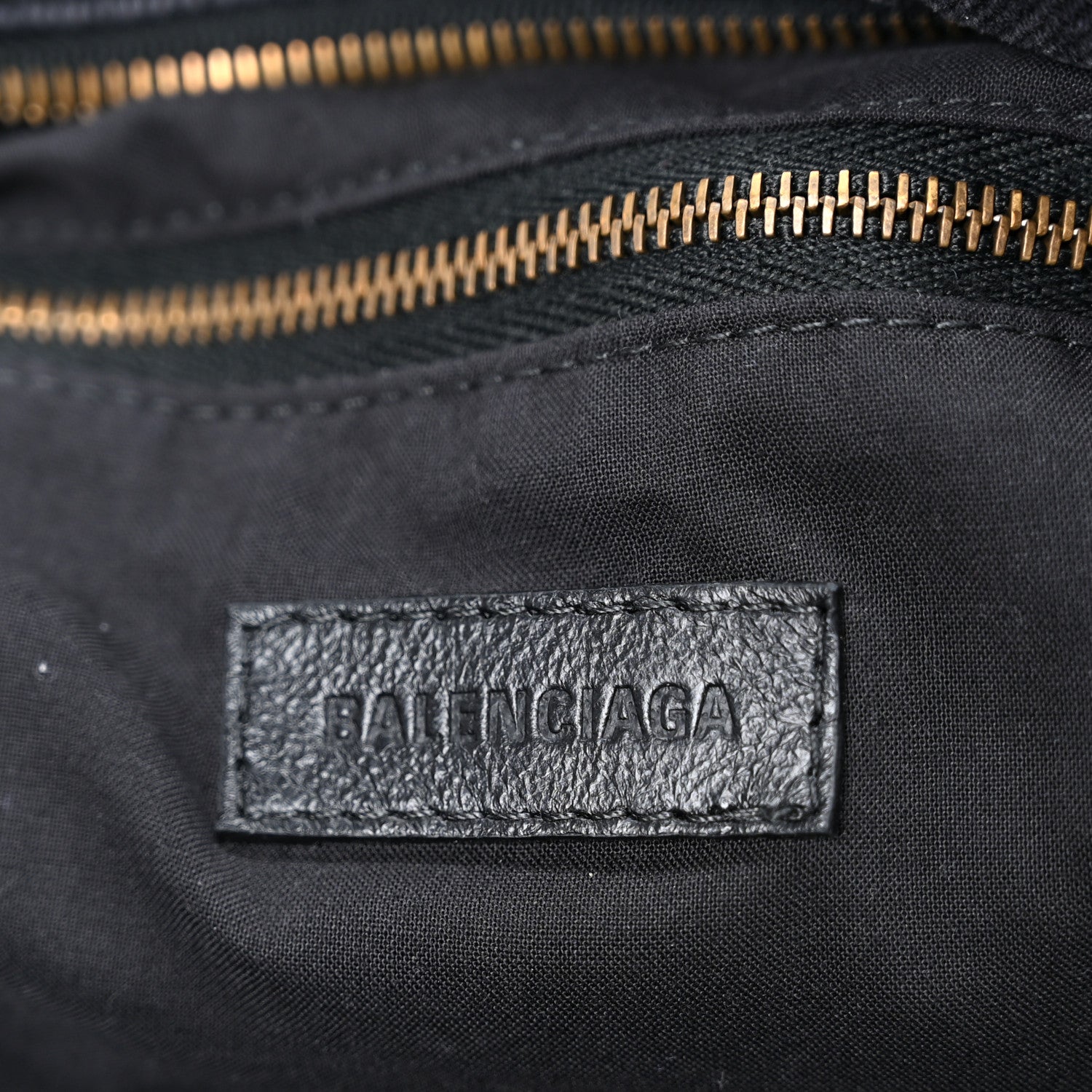 Washed Denim Classic Hardware Medium Le City Black