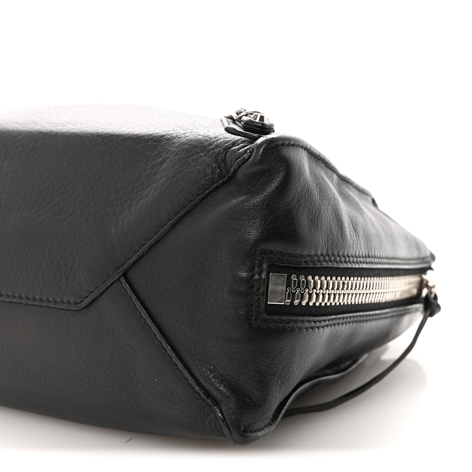 Veau Papier A6 Zip Around Tote Black