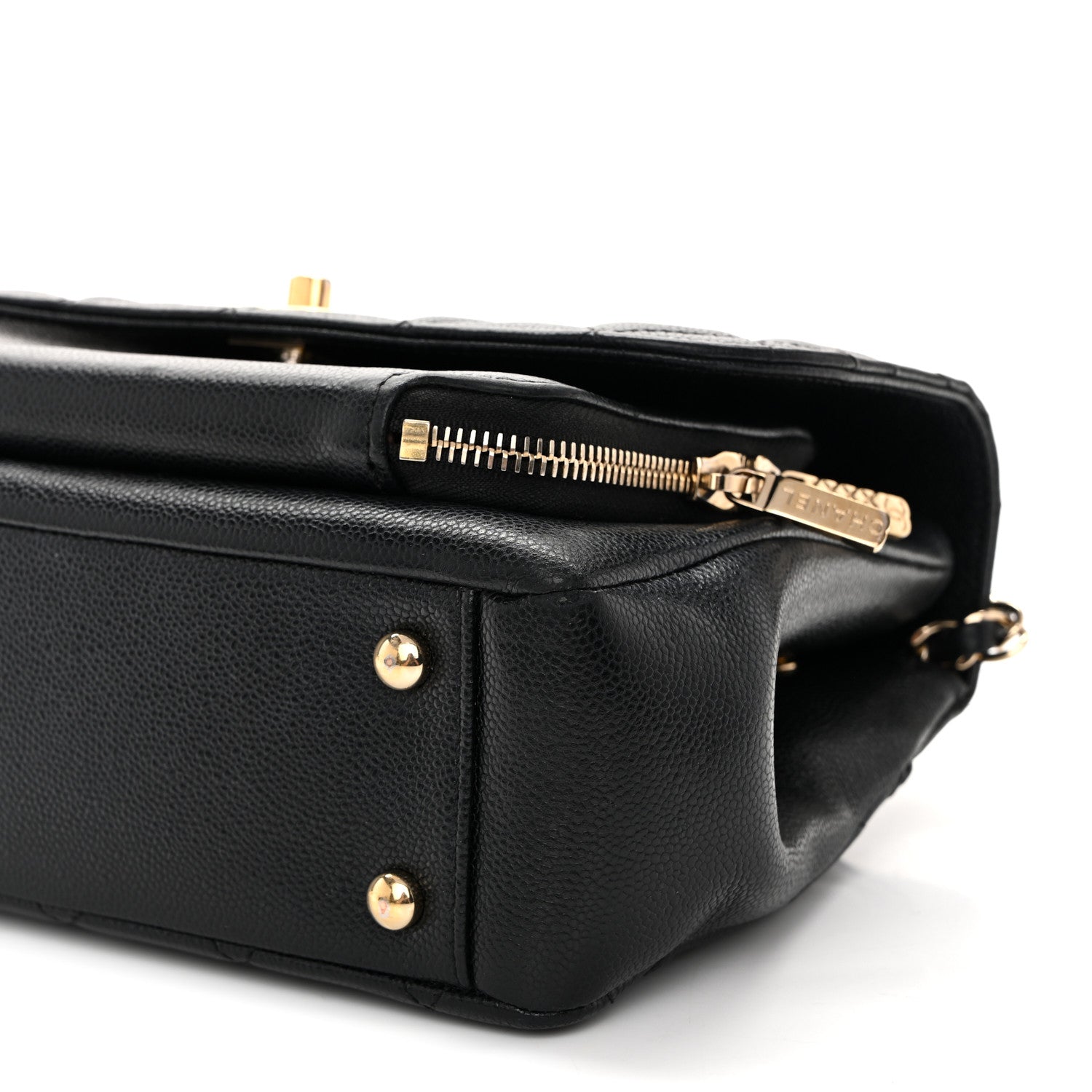 Caviar Quilted Medium Business Affinity Flap Black