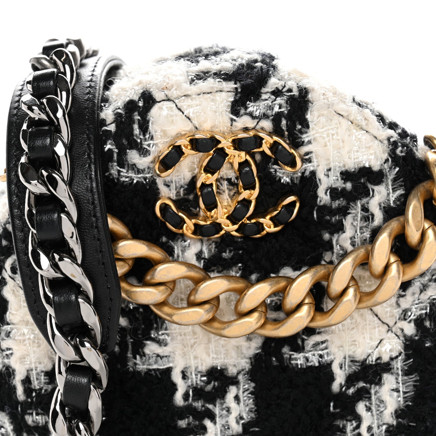 Wool Tweed Lambskin Quilted CHNL 19 Round Clutch With Chain and Coin Purse Black White