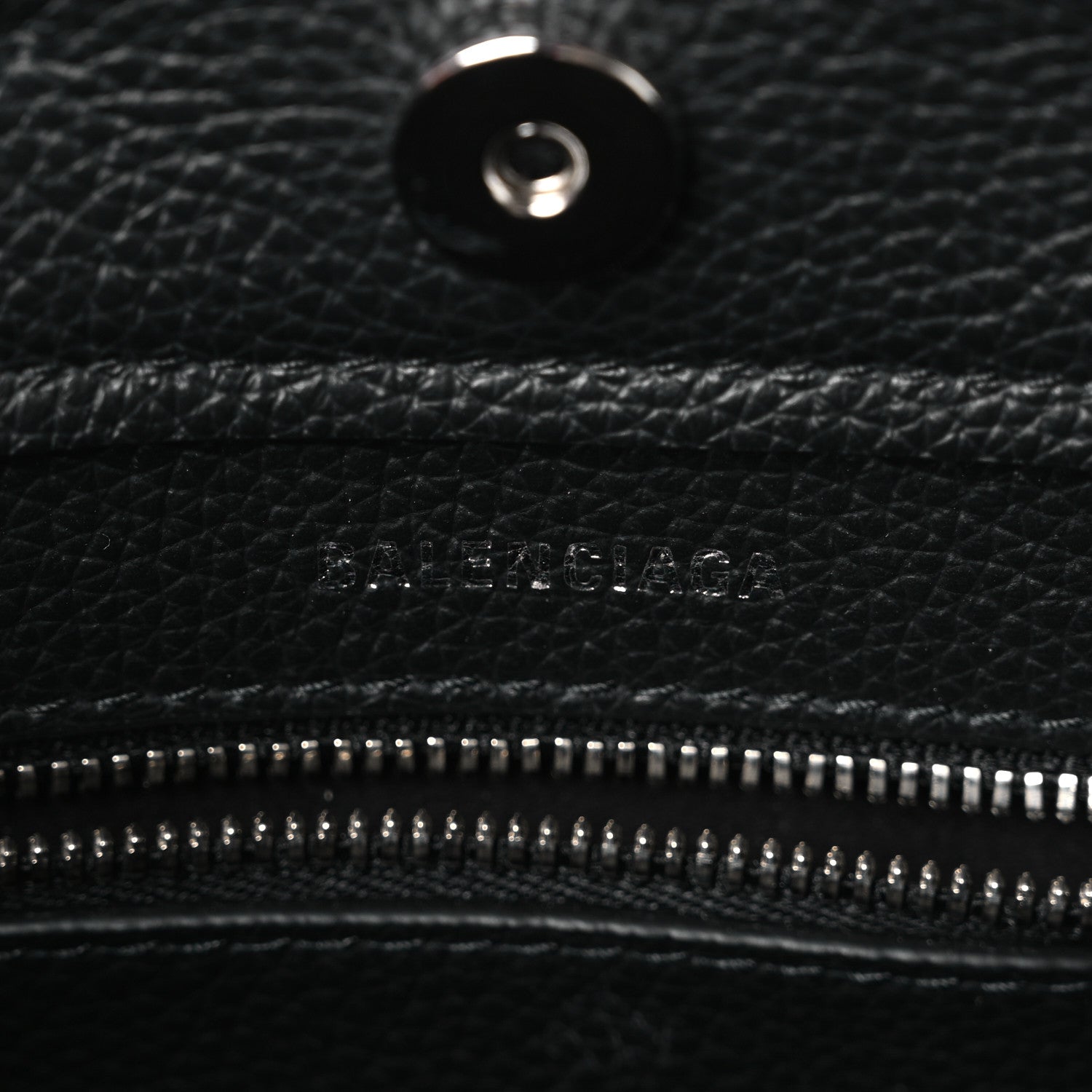 Grained Calfskin Mini 2.0 Everyday North South Shoulder Tote Bag Black