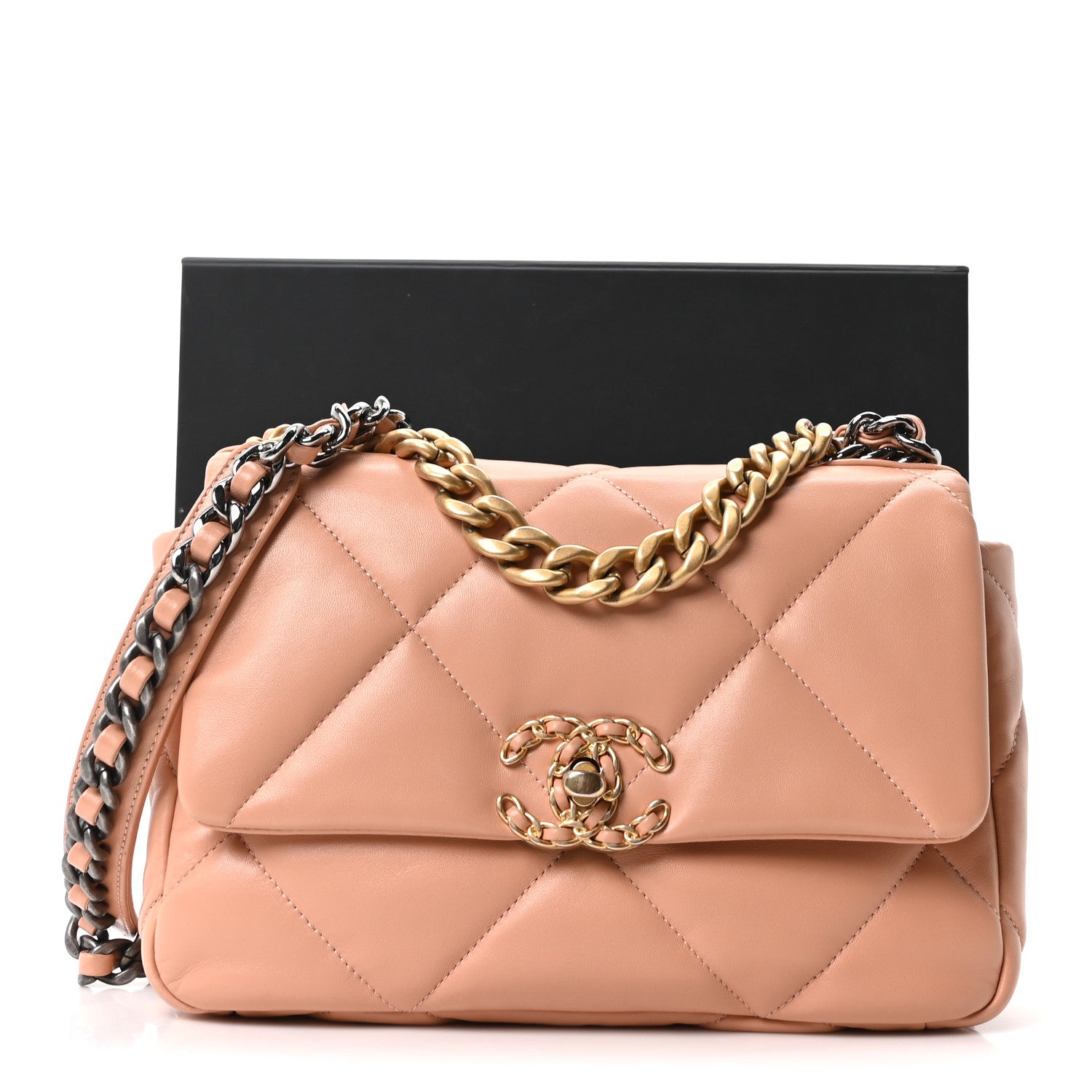 Lambskin Quilted Medium CHNL 19 Flap Beige