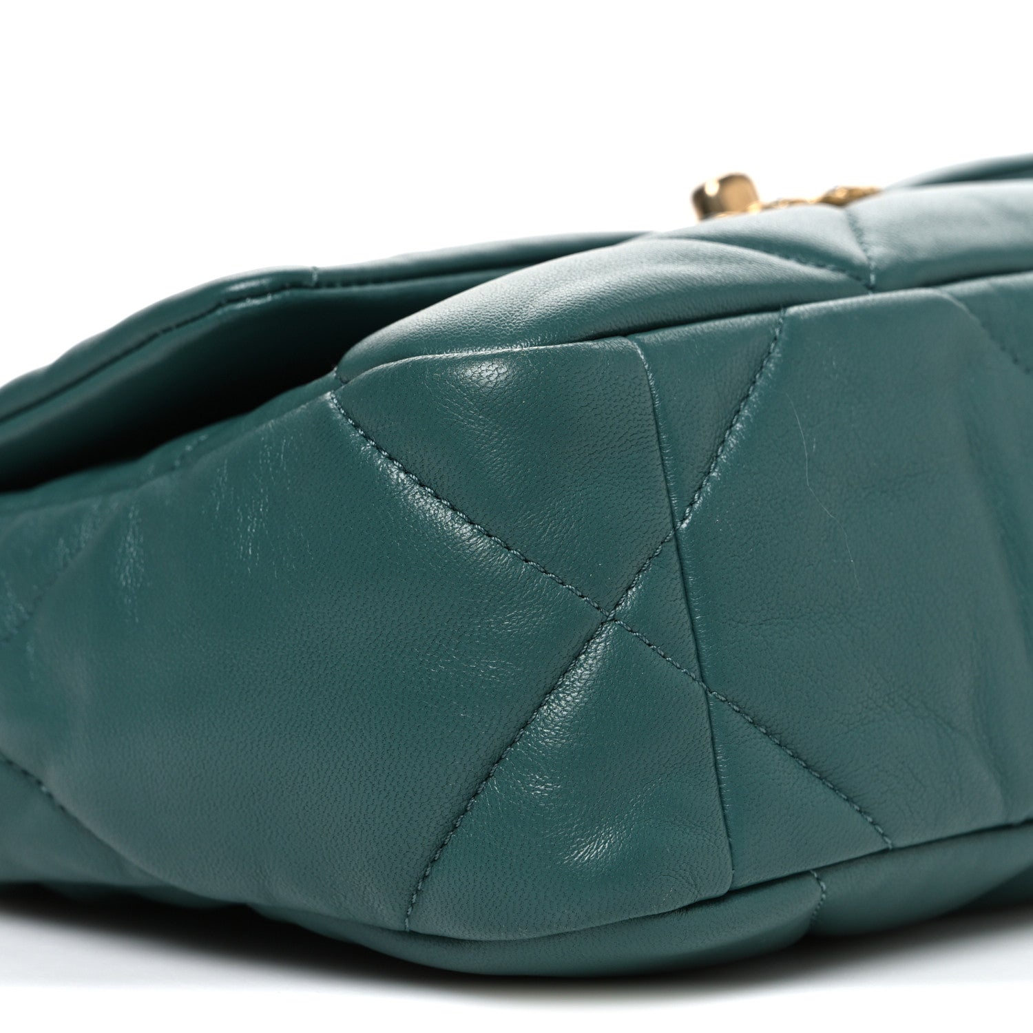 Lambskin Quilted Medium CHNL 19 Flap Green